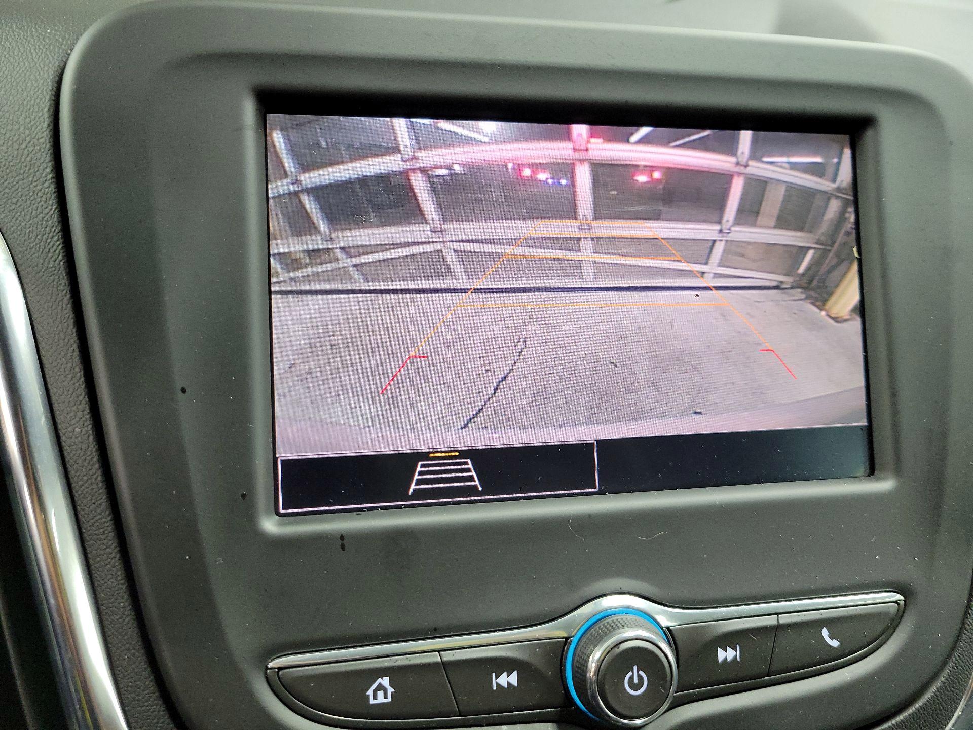 Thumbnail: 2022 Chevrolet Equinox - 14