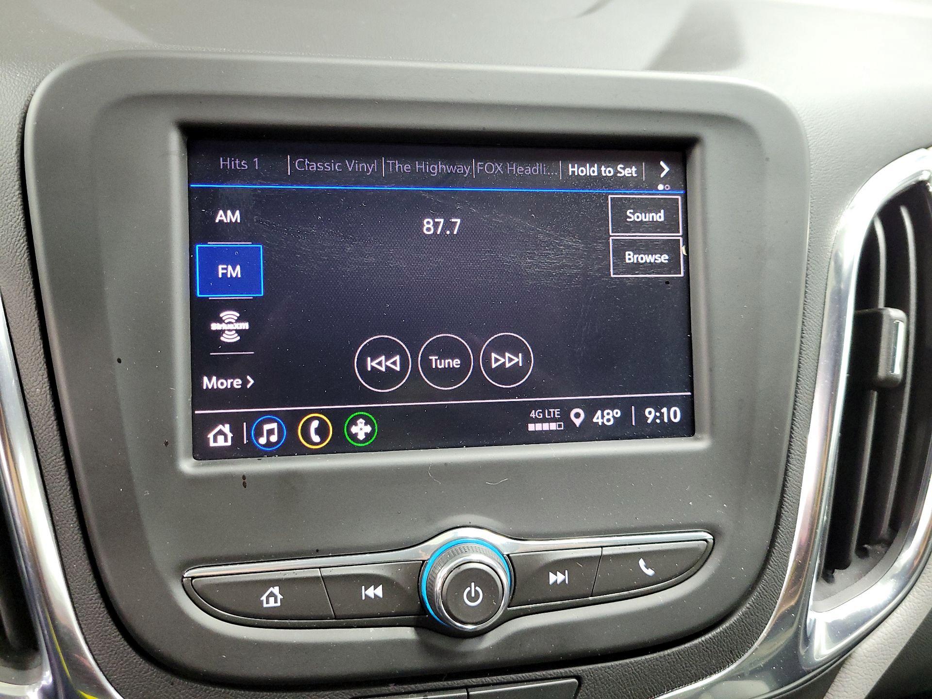 Thumbnail: 2022 Chevrolet Equinox - 15