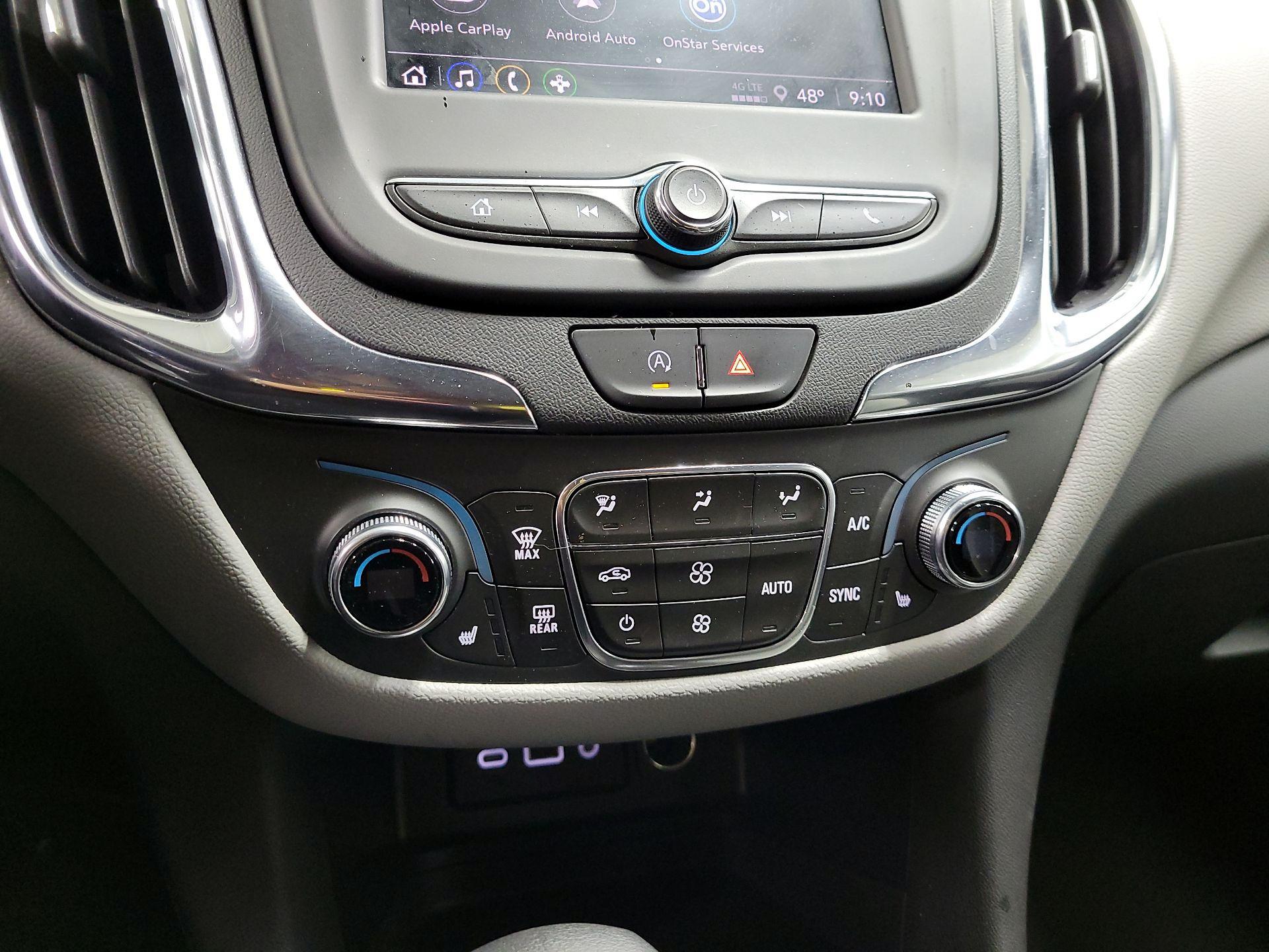 Thumbnail: 2022 Chevrolet Equinox - 16