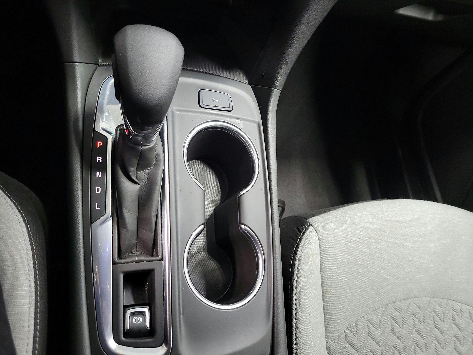 Thumbnail: 2022 Chevrolet Equinox - 17