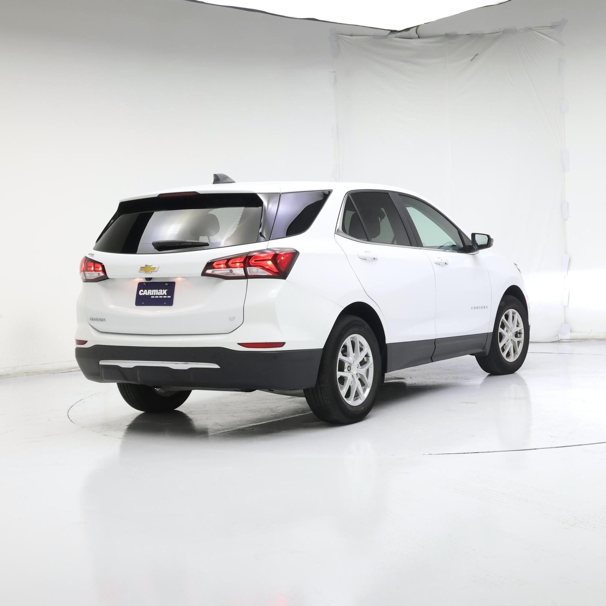 Thumbnail: 2022 Chevrolet Equinox - 8