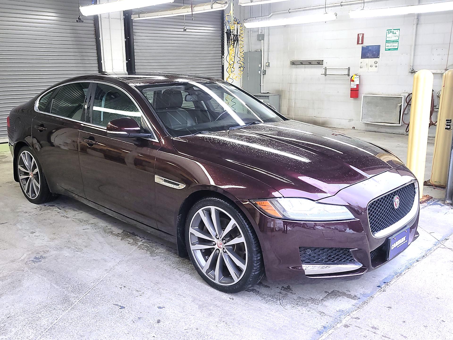 Thumbnail: 2016 Jaguar XF - 1