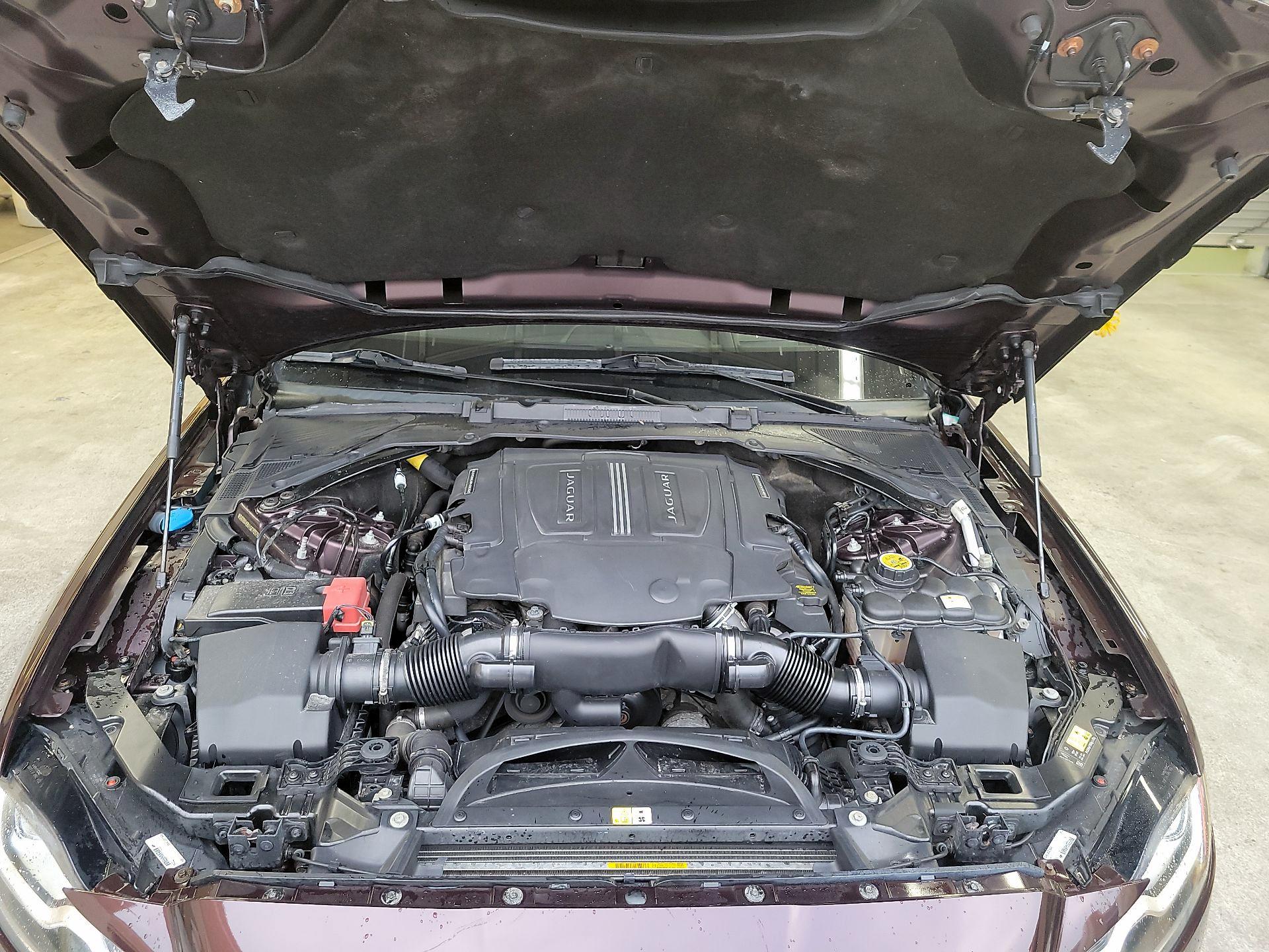 Thumbnail: 2016 Jaguar XF - 20