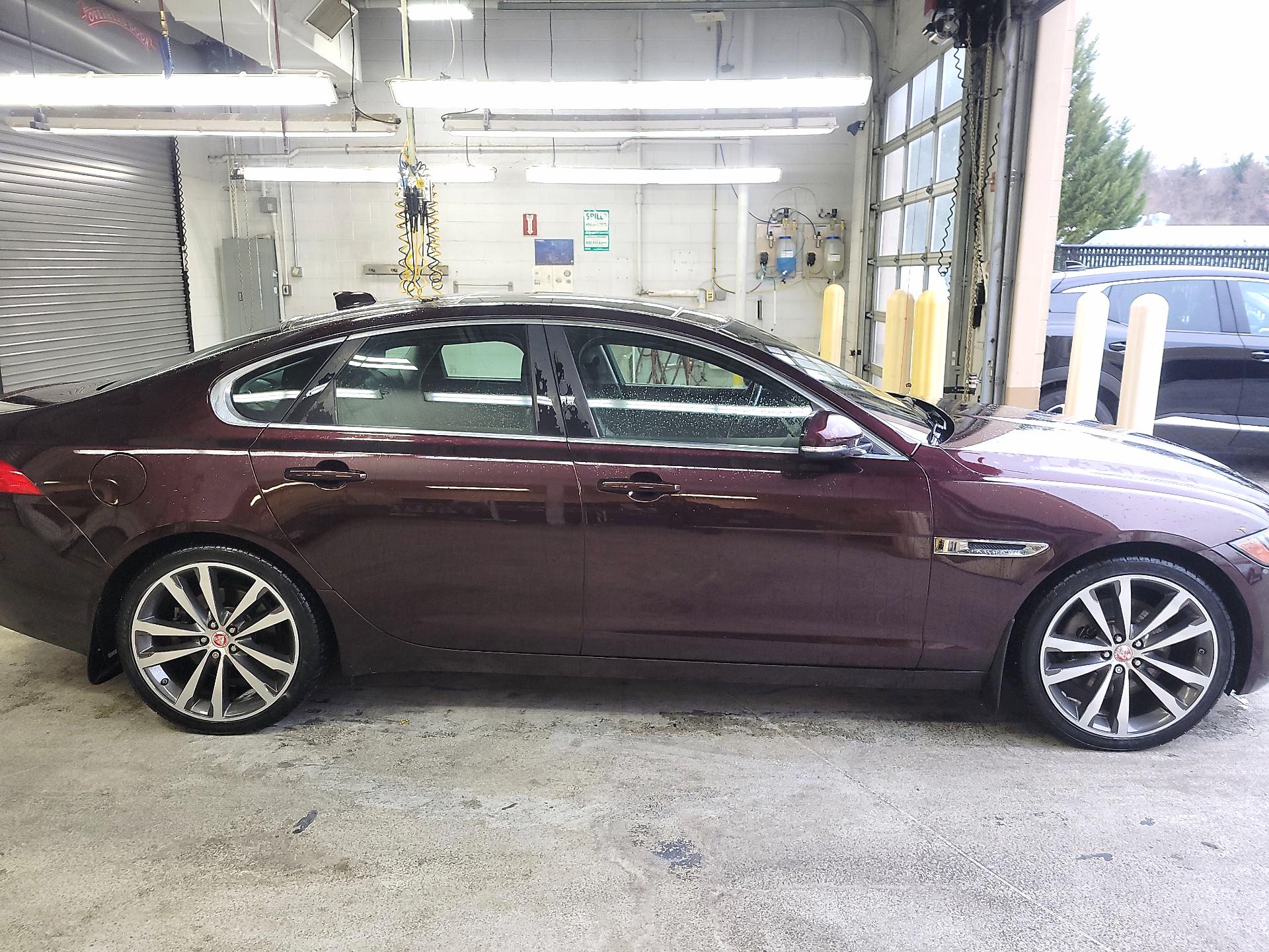 Thumbnail: 2016 Jaguar XF - 4