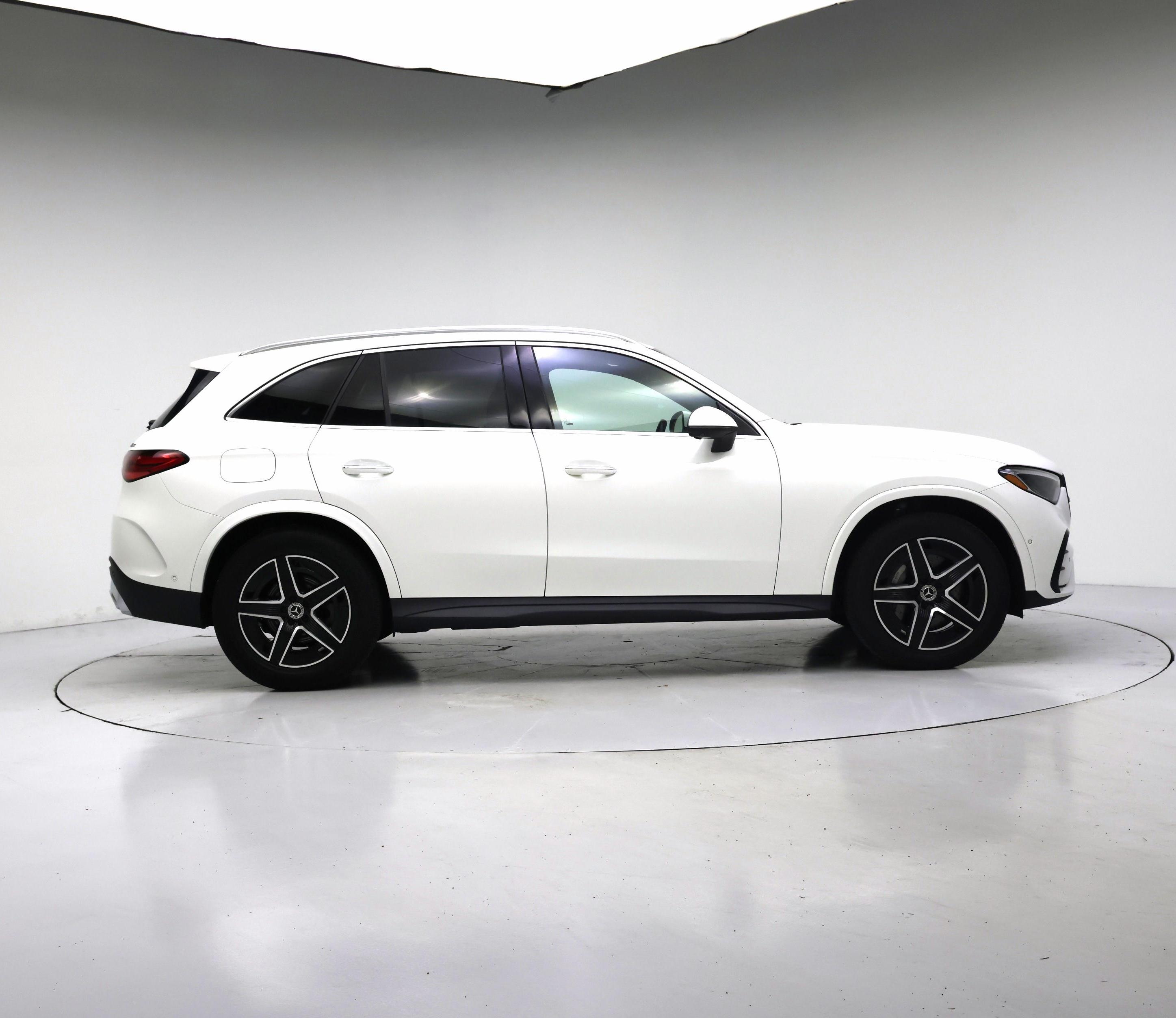 Thumbnail: 2024 Mercedes-Benz GLC - 7