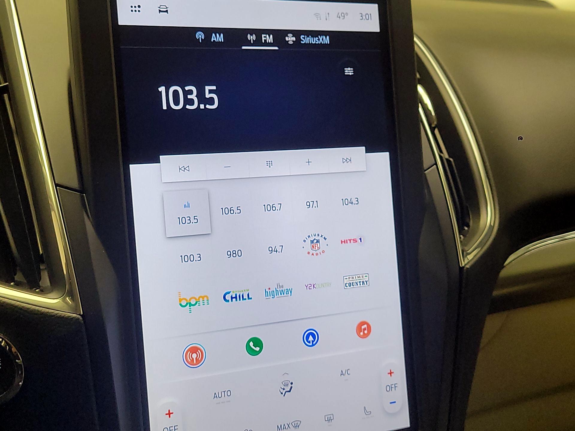 Thumbnail: 2022 Ford Edge - 14