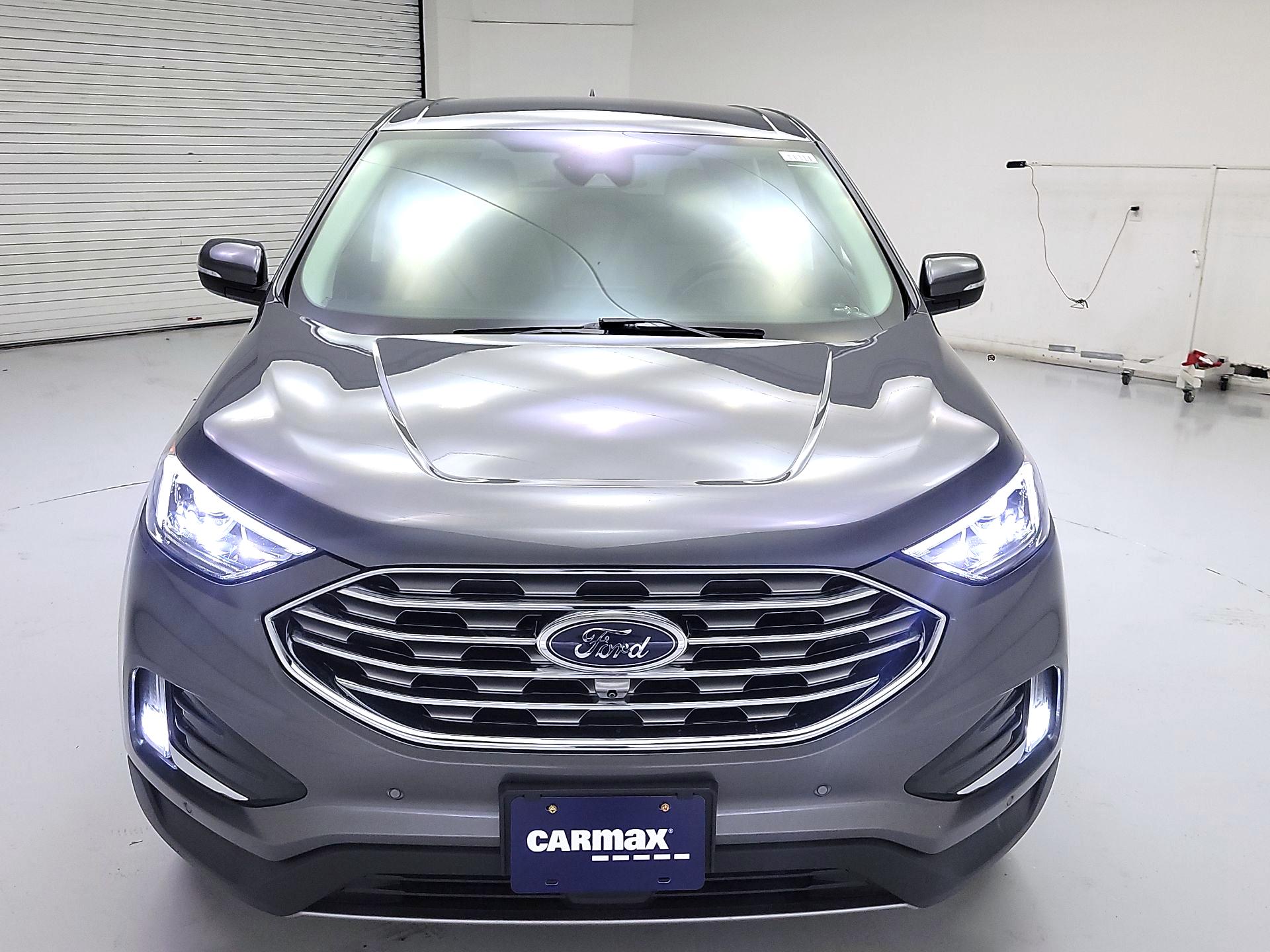 Thumbnail: 2022 Ford Edge - 2