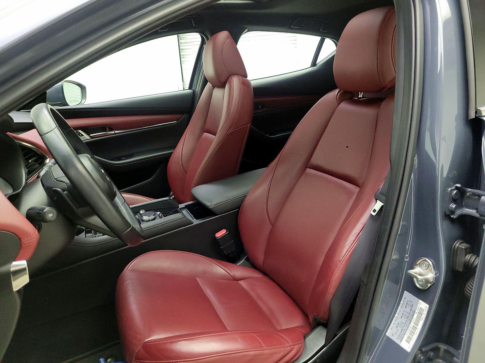 Thumbnail: 2020 Mazda Mazda3 - 11