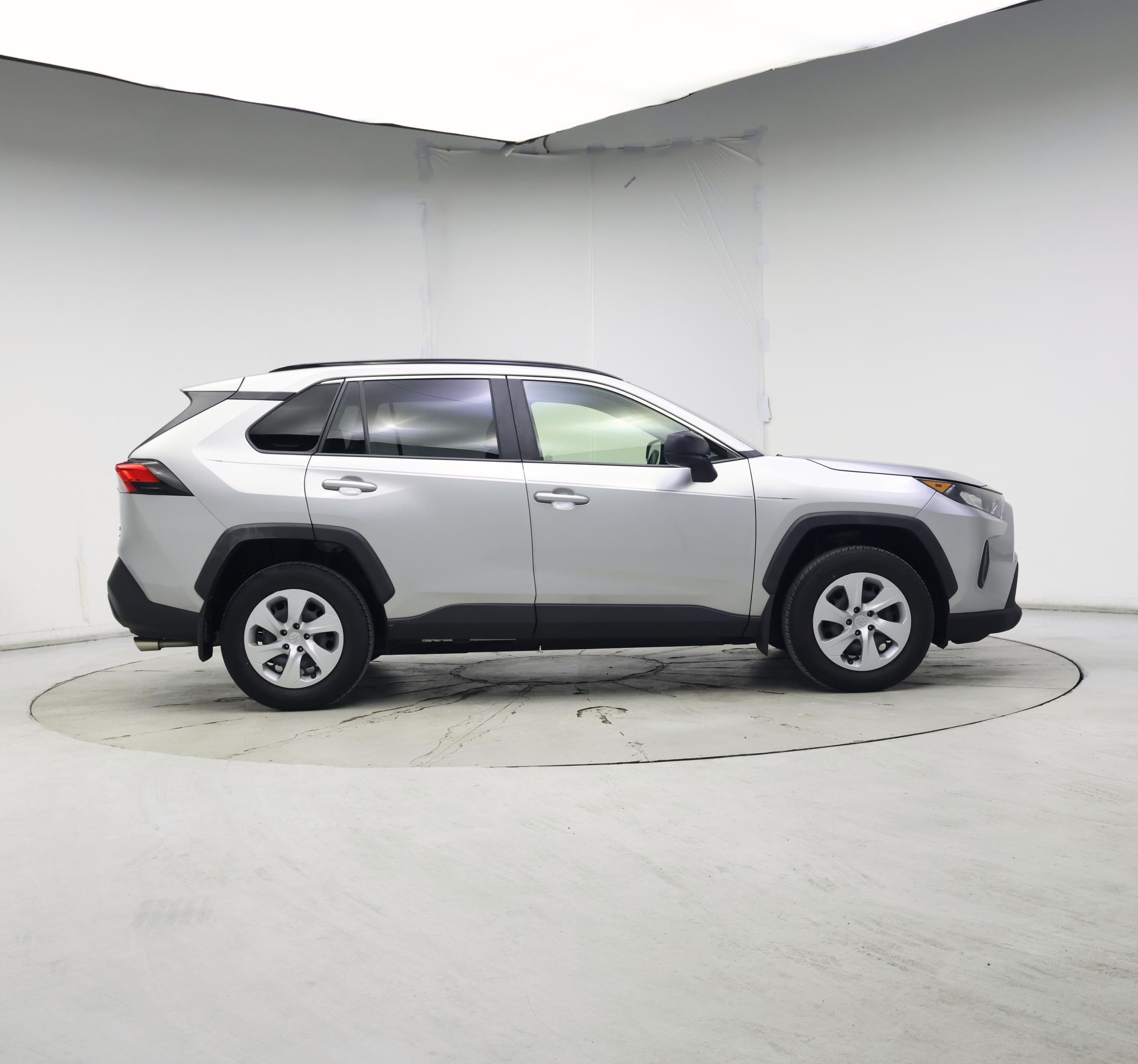 Thumbnail: 2019 Toyota RAV4 - 7