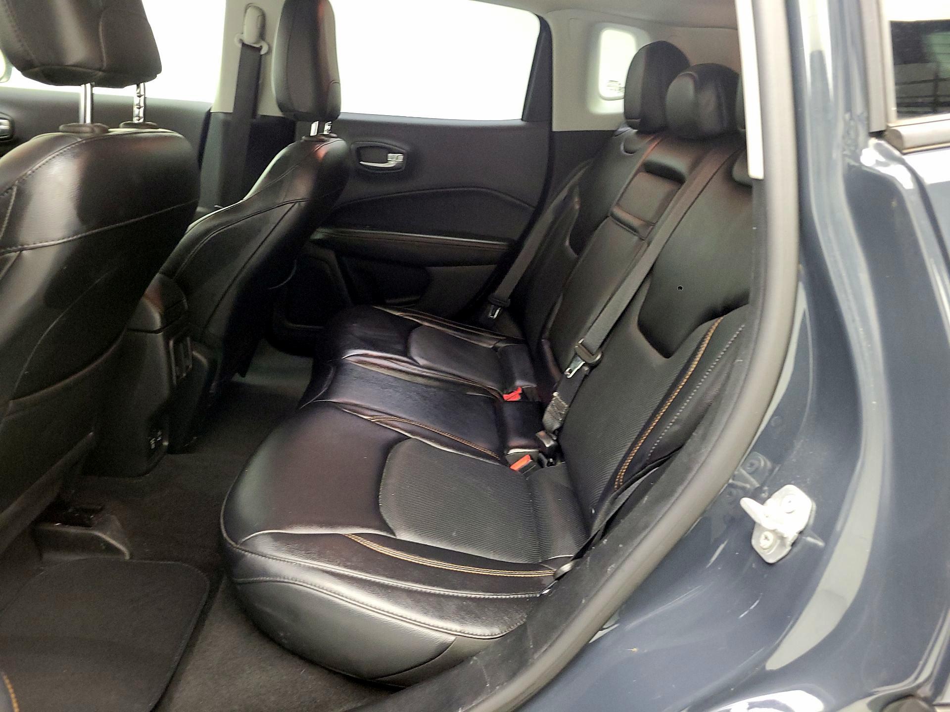 Thumbnail: 2017 Jeep Compass - 17