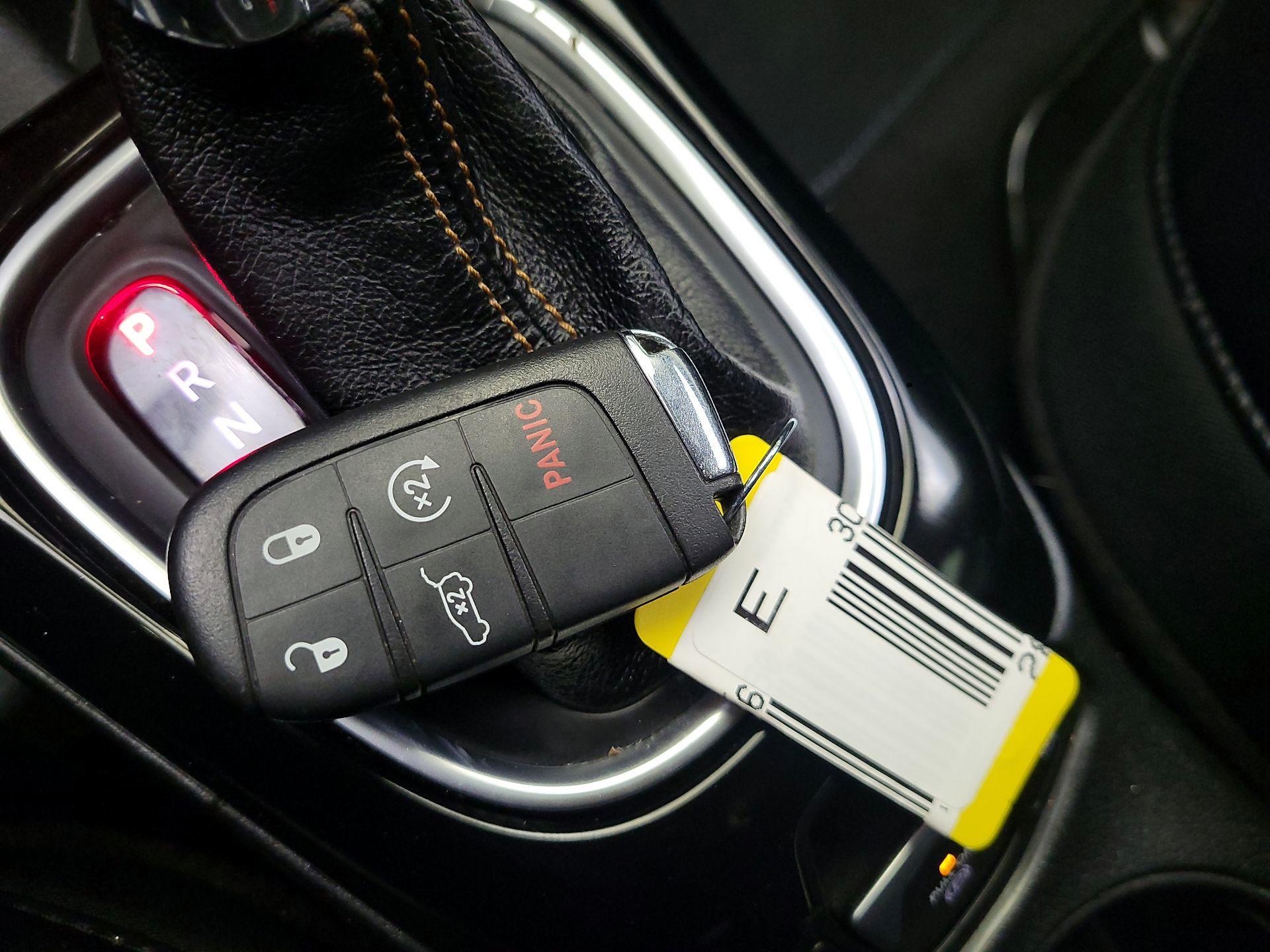 Thumbnail: 2017 Jeep Compass - 20