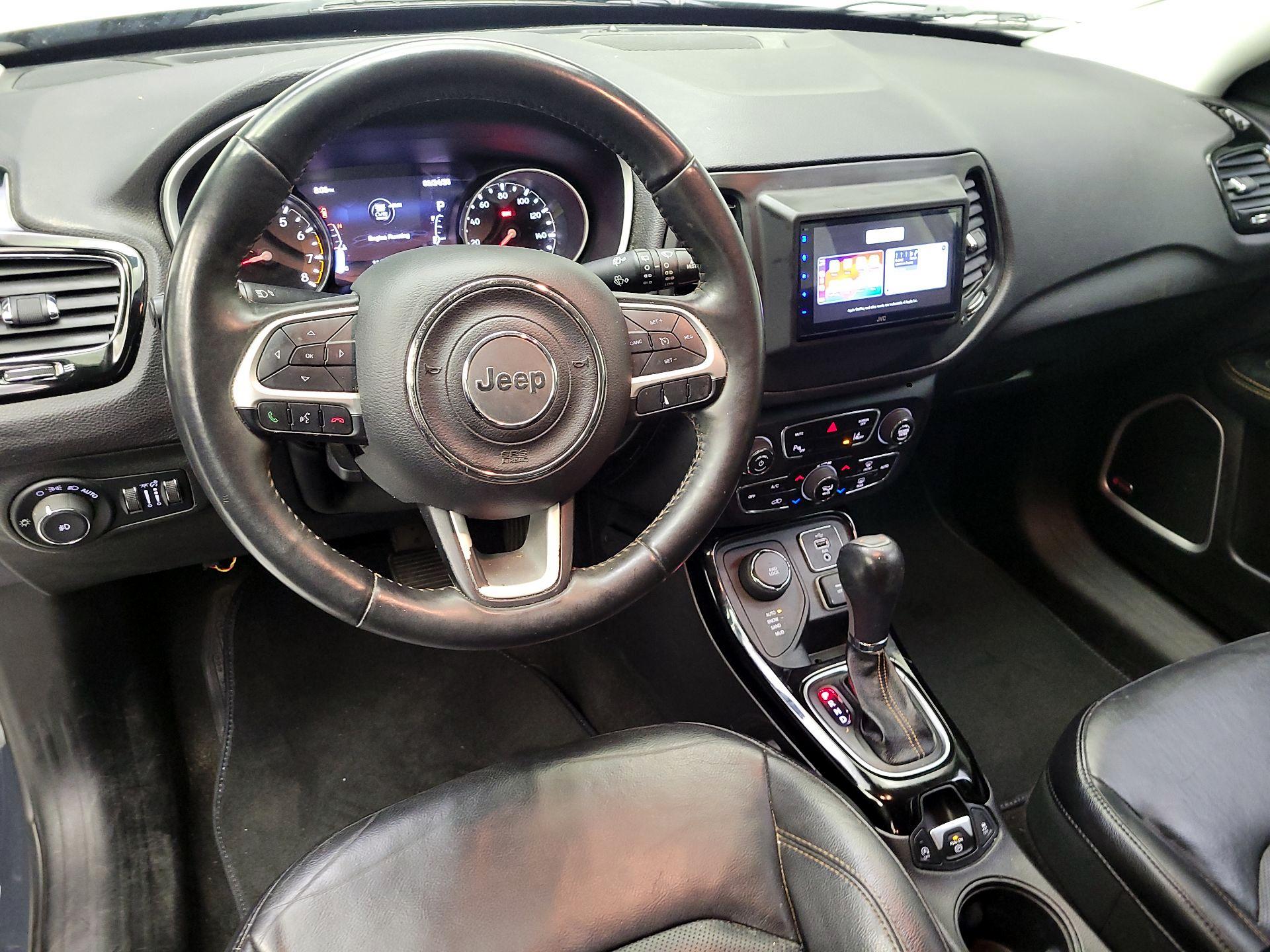 Thumbnail: 2017 Jeep Compass - 8