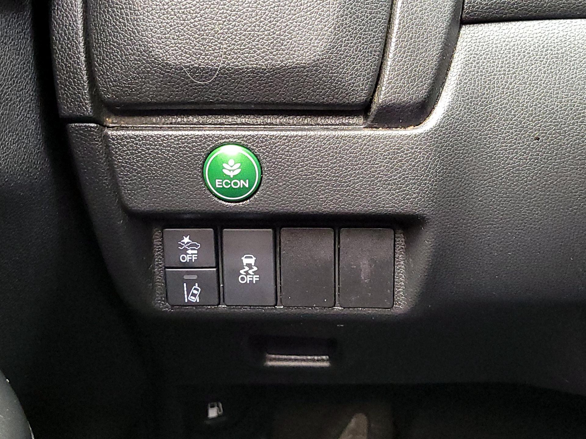 Thumbnail: 2018 Honda Fit - 13