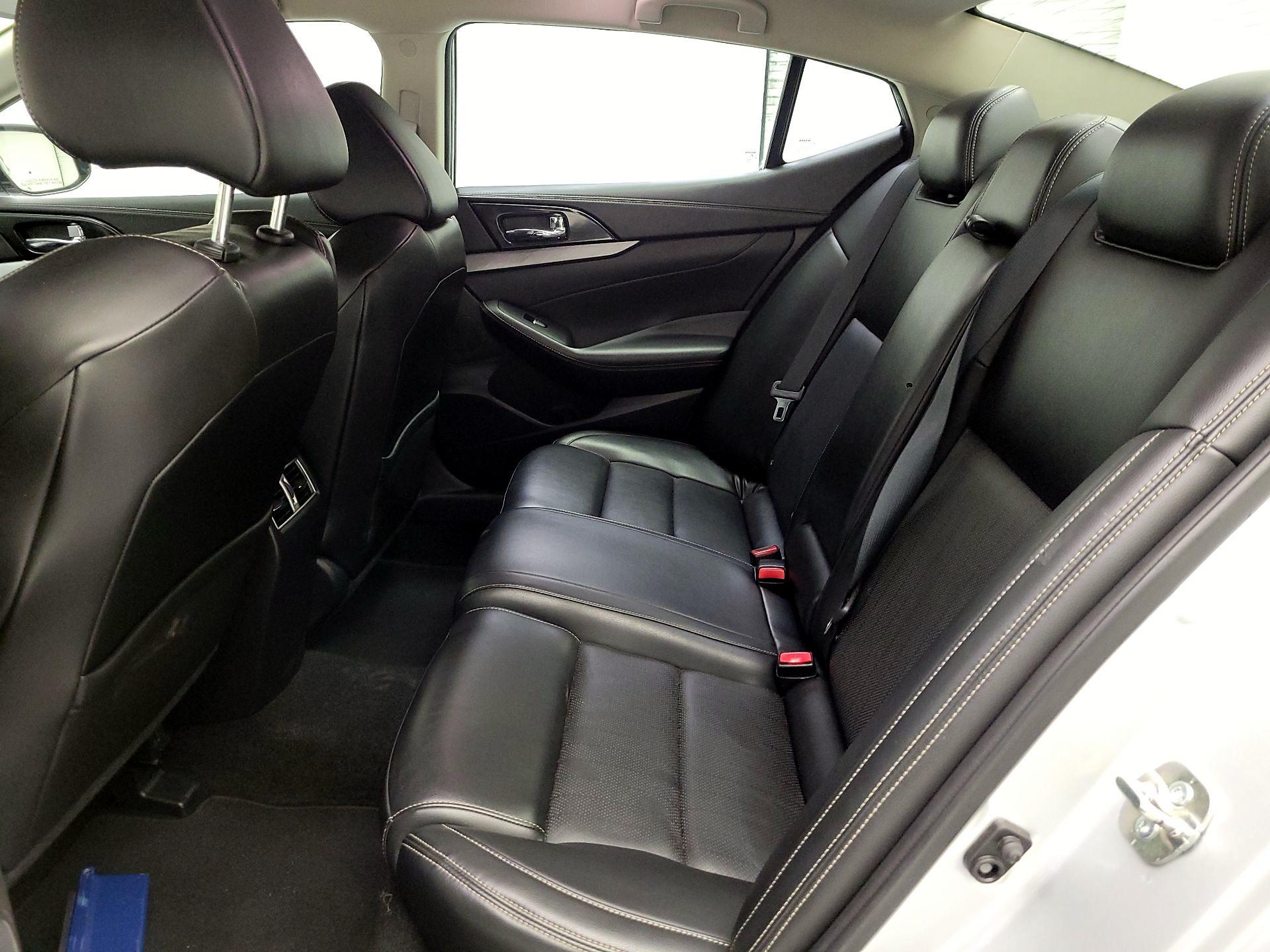 Thumbnail: 2018 Nissan Maxima - 20