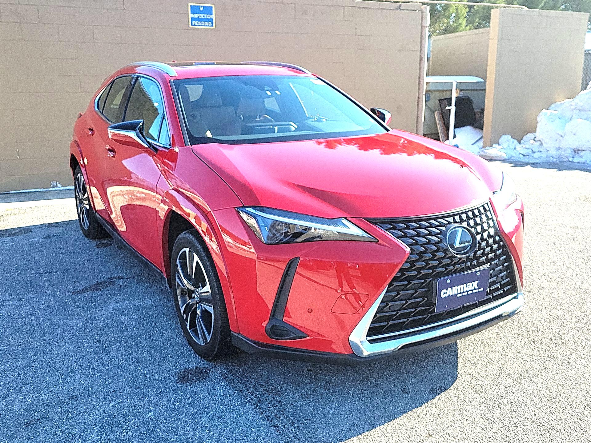 Thumbnail: 2023 Lexus UX - 1