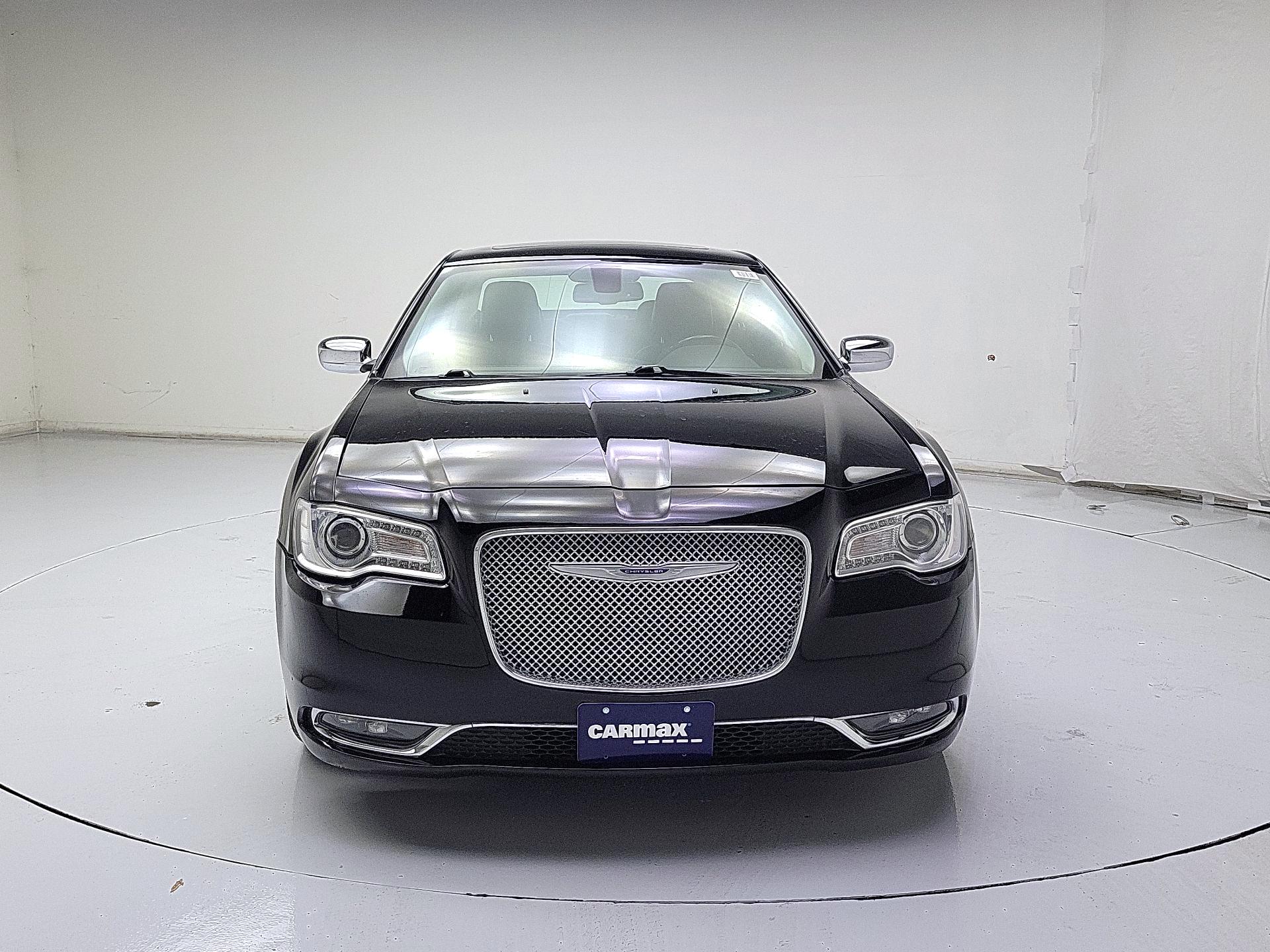 Thumbnail: 2020 Chrysler 300 - 2