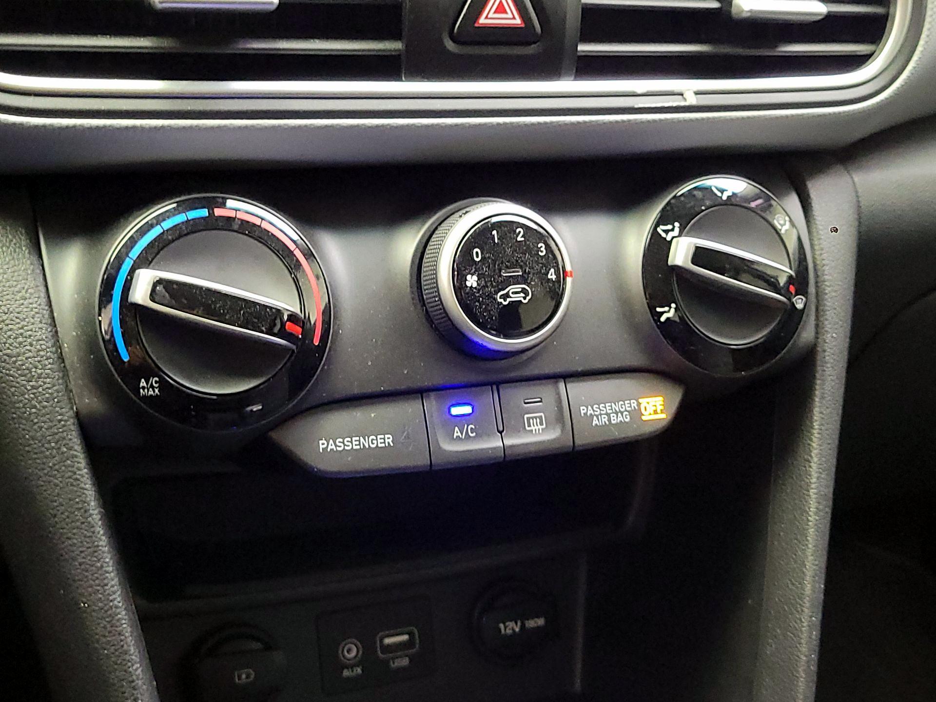 Thumbnail: 2020 Hyundai Kona - 14