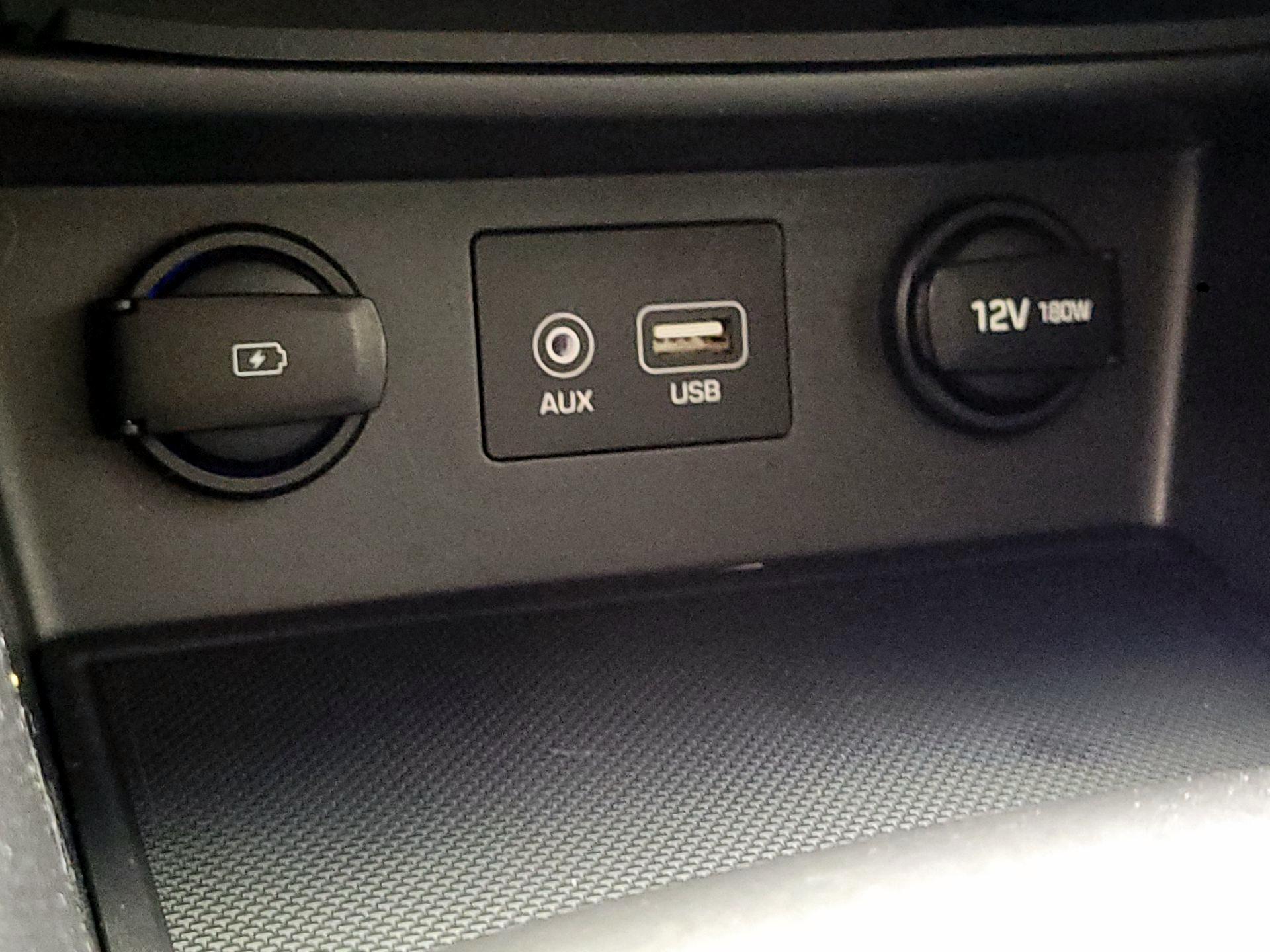 Thumbnail: 2020 Hyundai Kona - 16