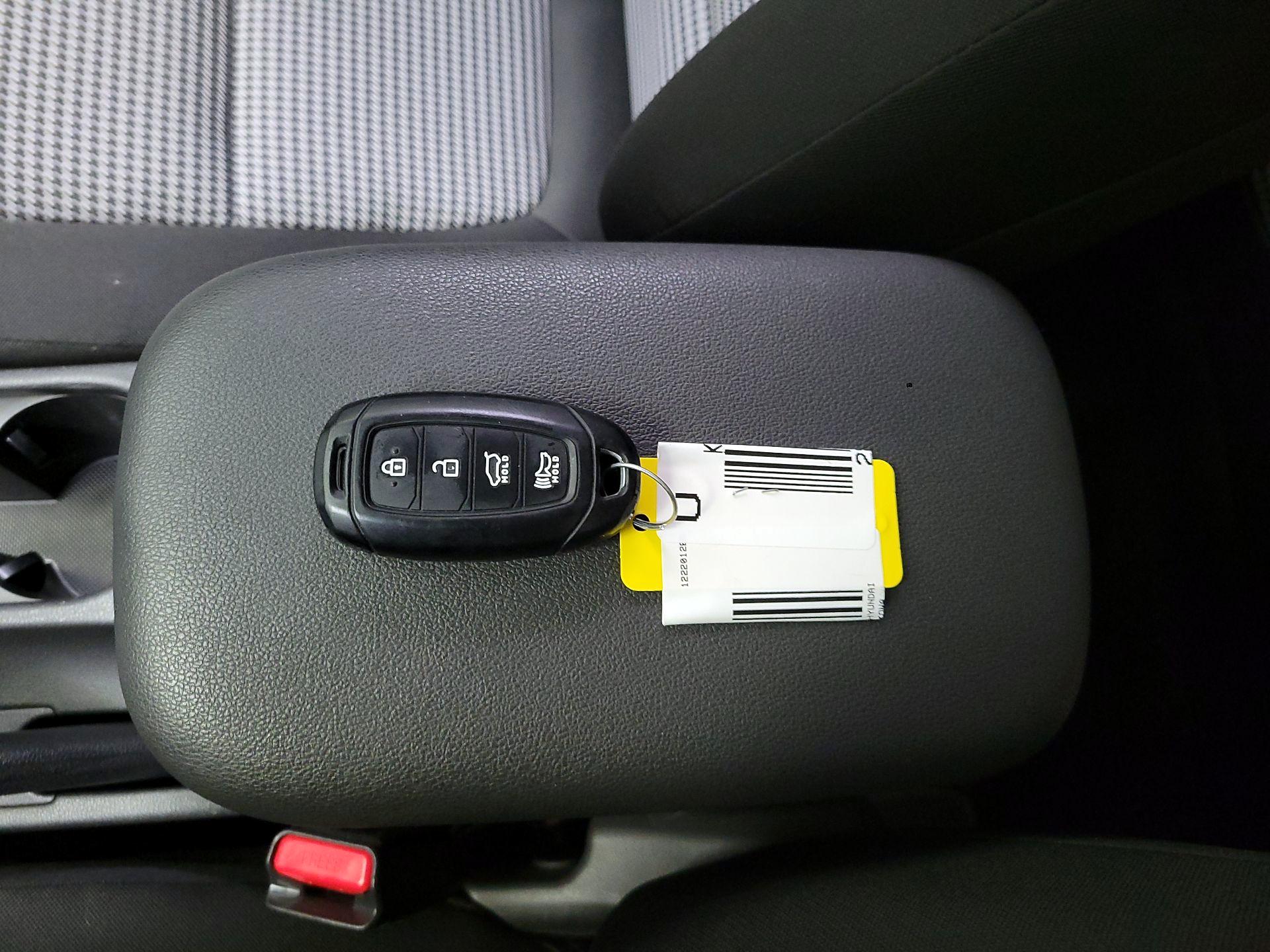 Thumbnail: 2020 Hyundai Kona - 20