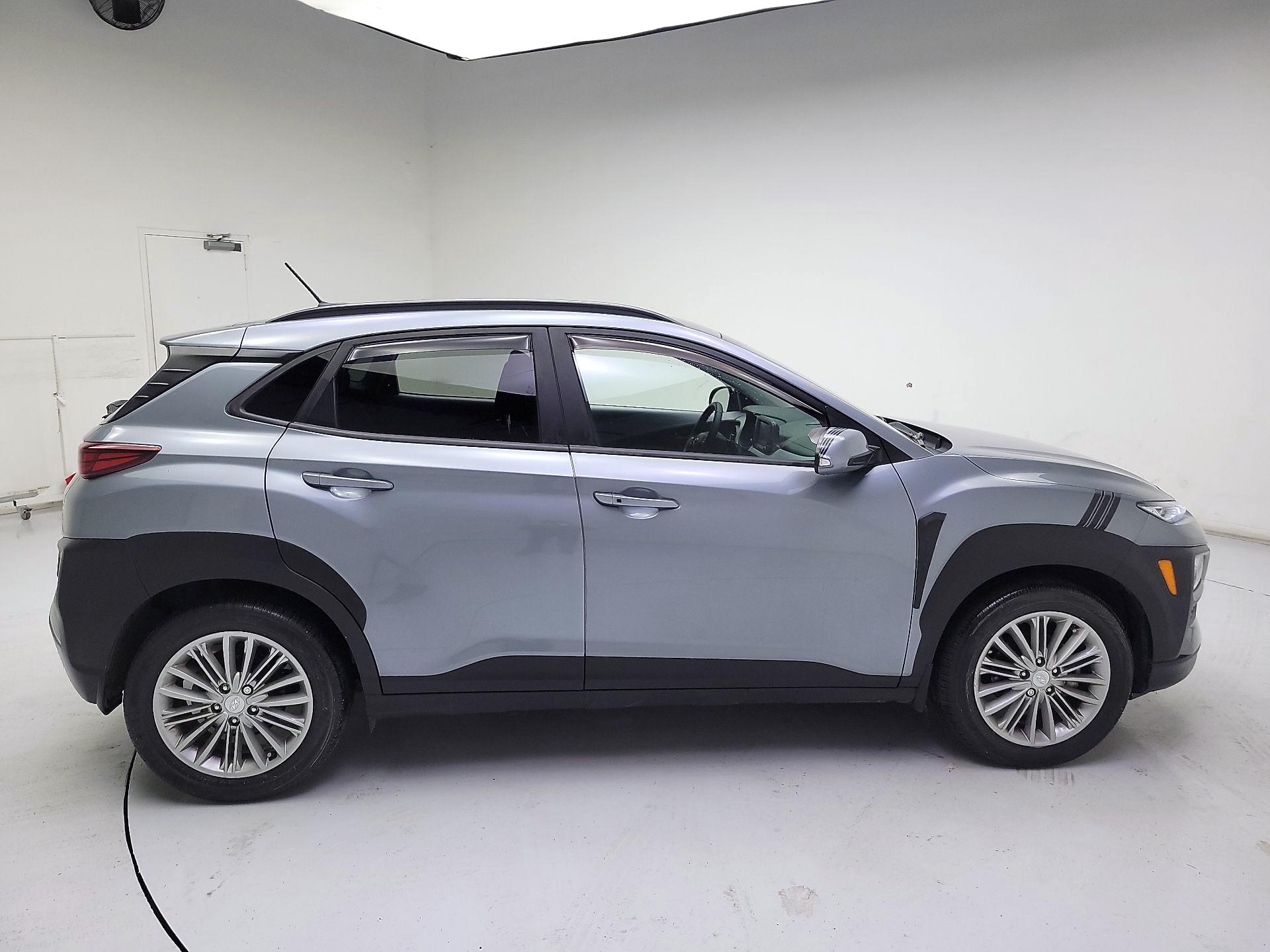 Thumbnail: 2020 Hyundai Kona - 4