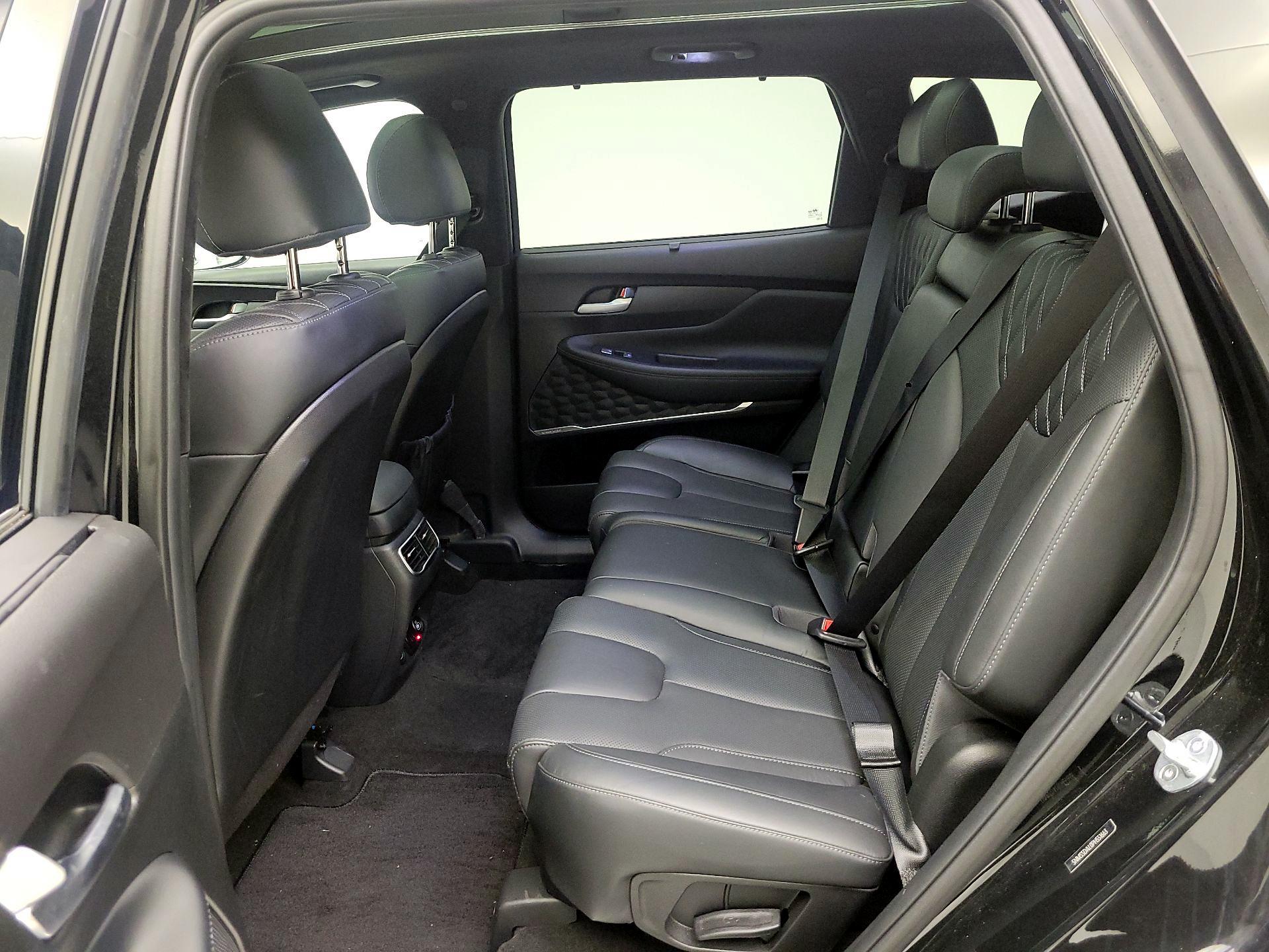 Thumbnail: 2023 Hyundai Santa Fe - 19