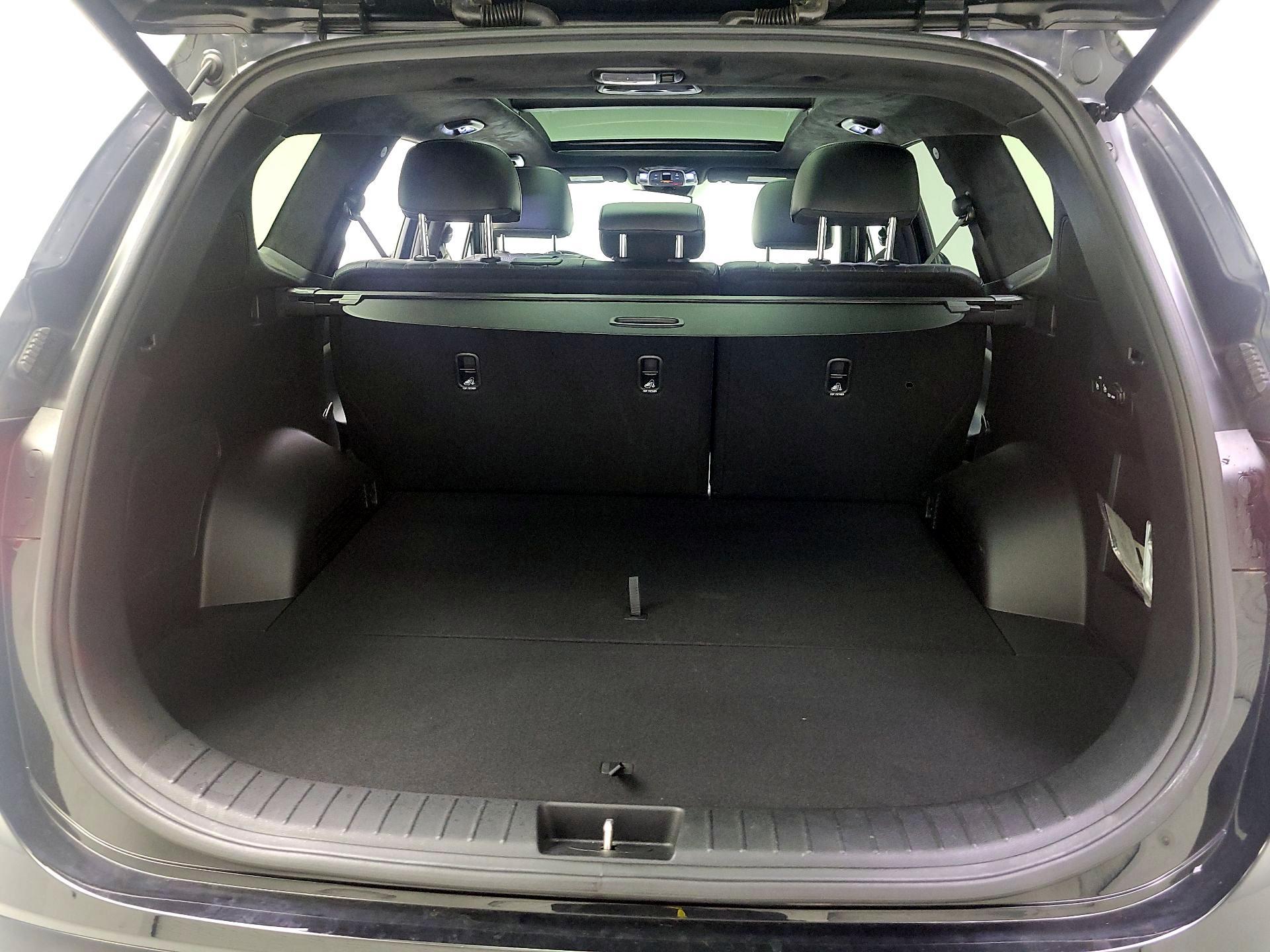 Thumbnail: 2023 Hyundai Santa Fe - 20