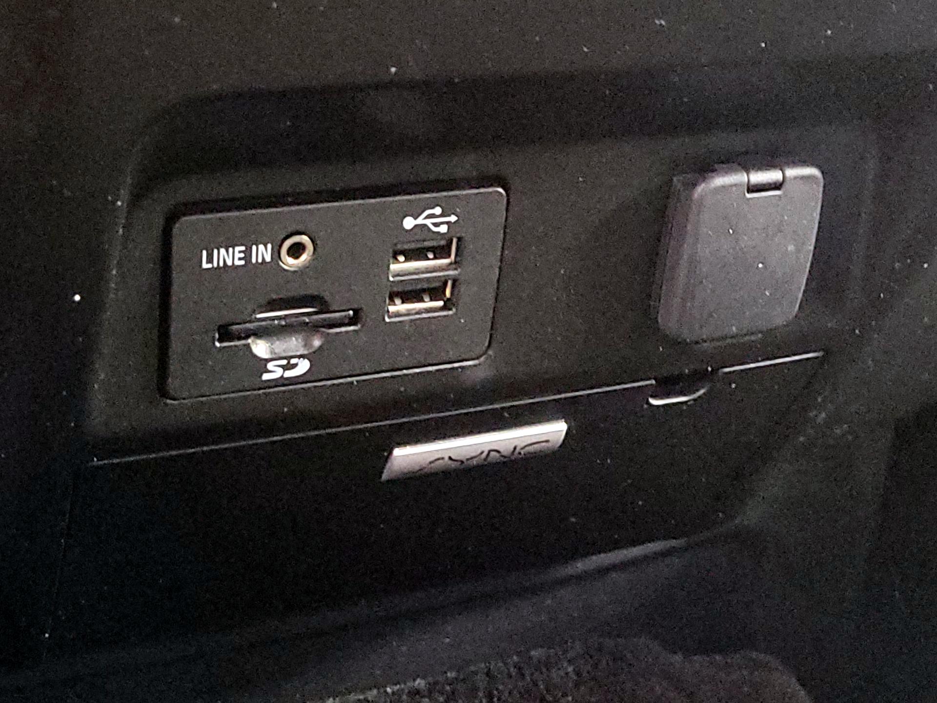 Thumbnail: 2015 Ford F-150 - 19