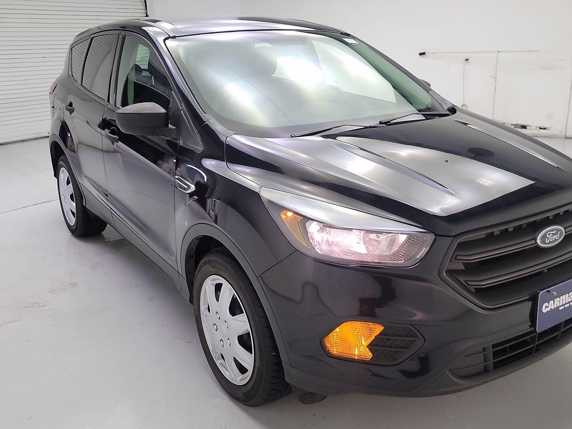 Thumbnail: 2019 Ford Escape - 1