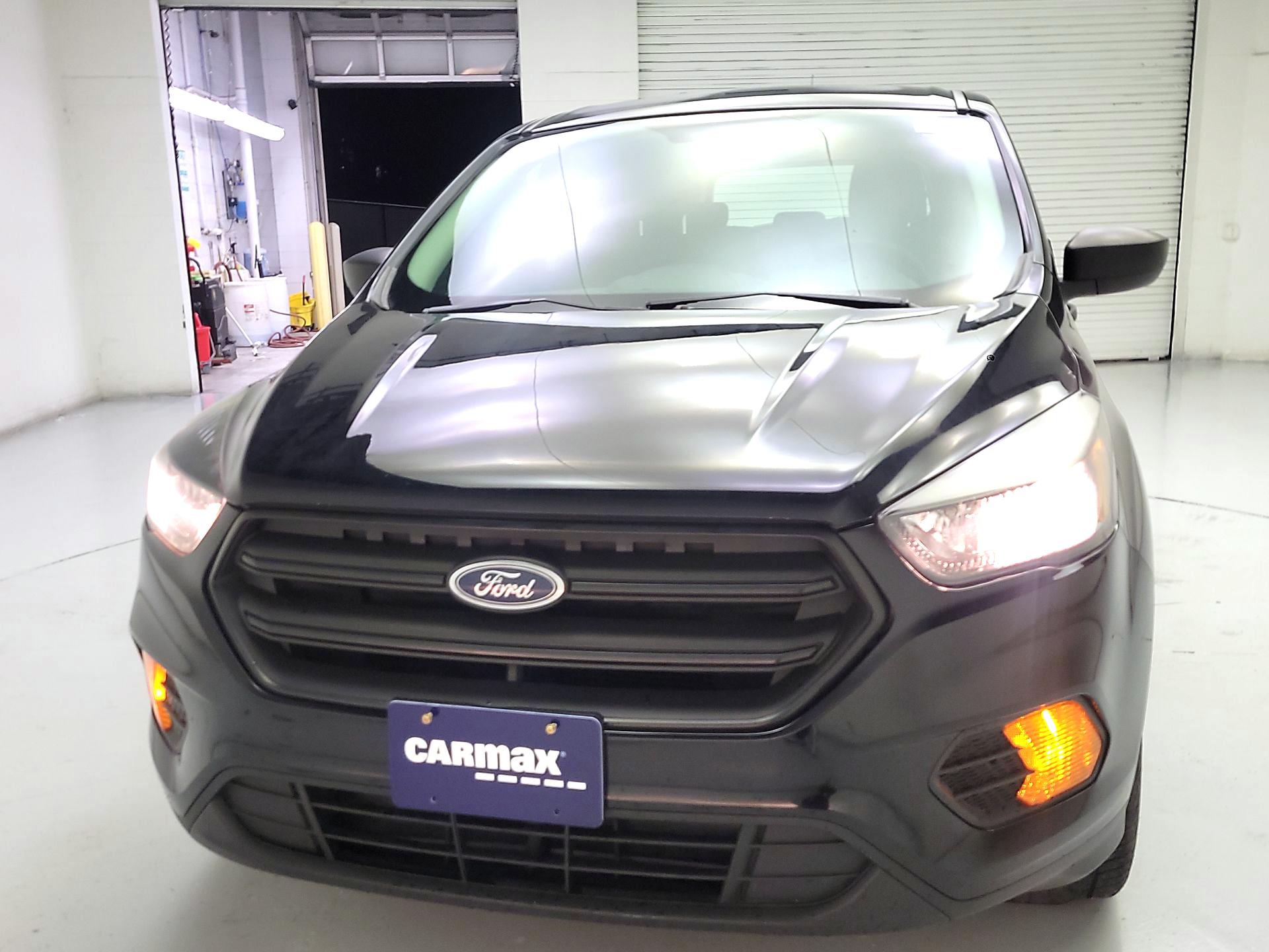 Thumbnail: 2019 Ford Escape - 2