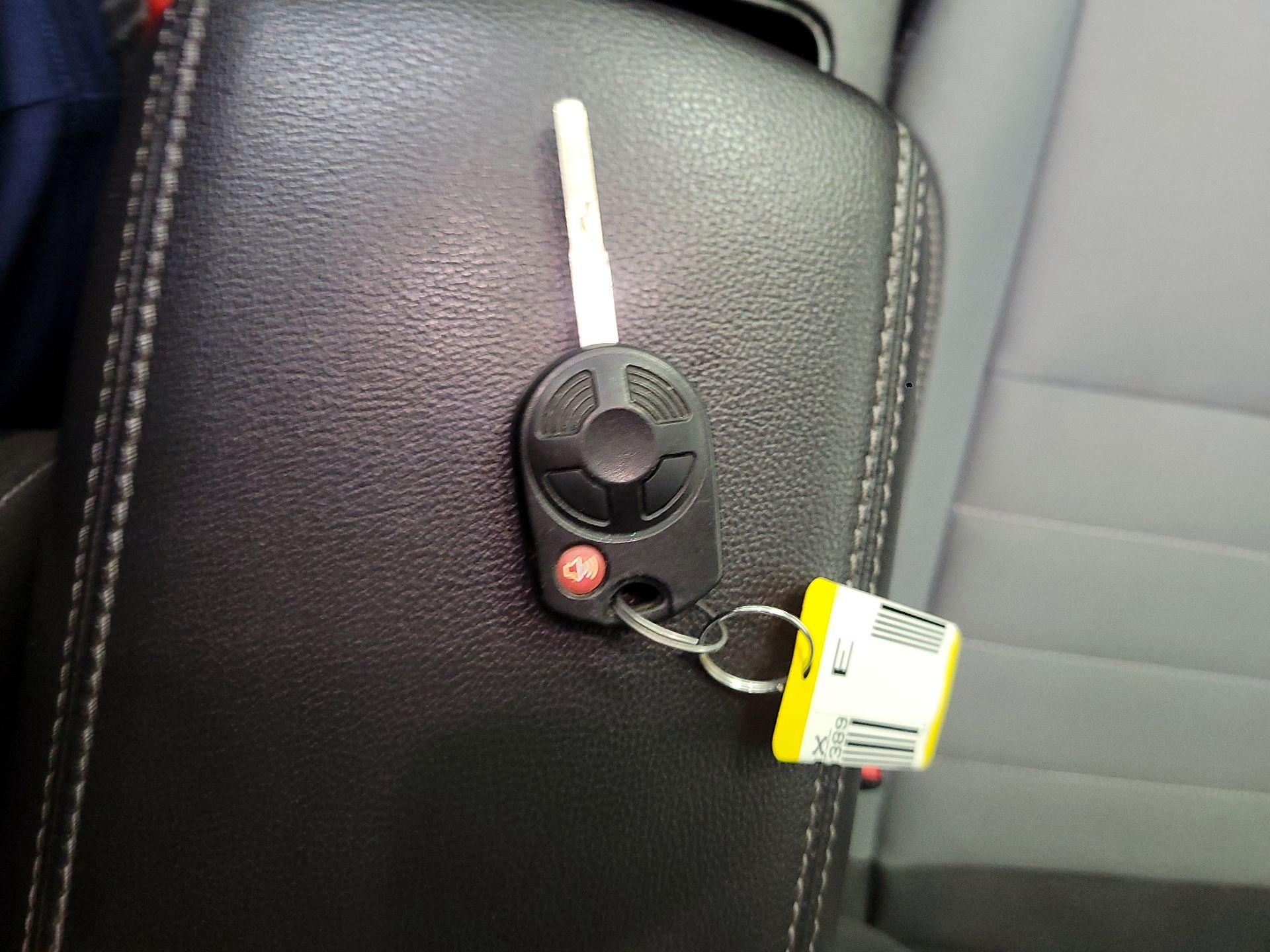 Thumbnail: 2019 Ford Escape - 20