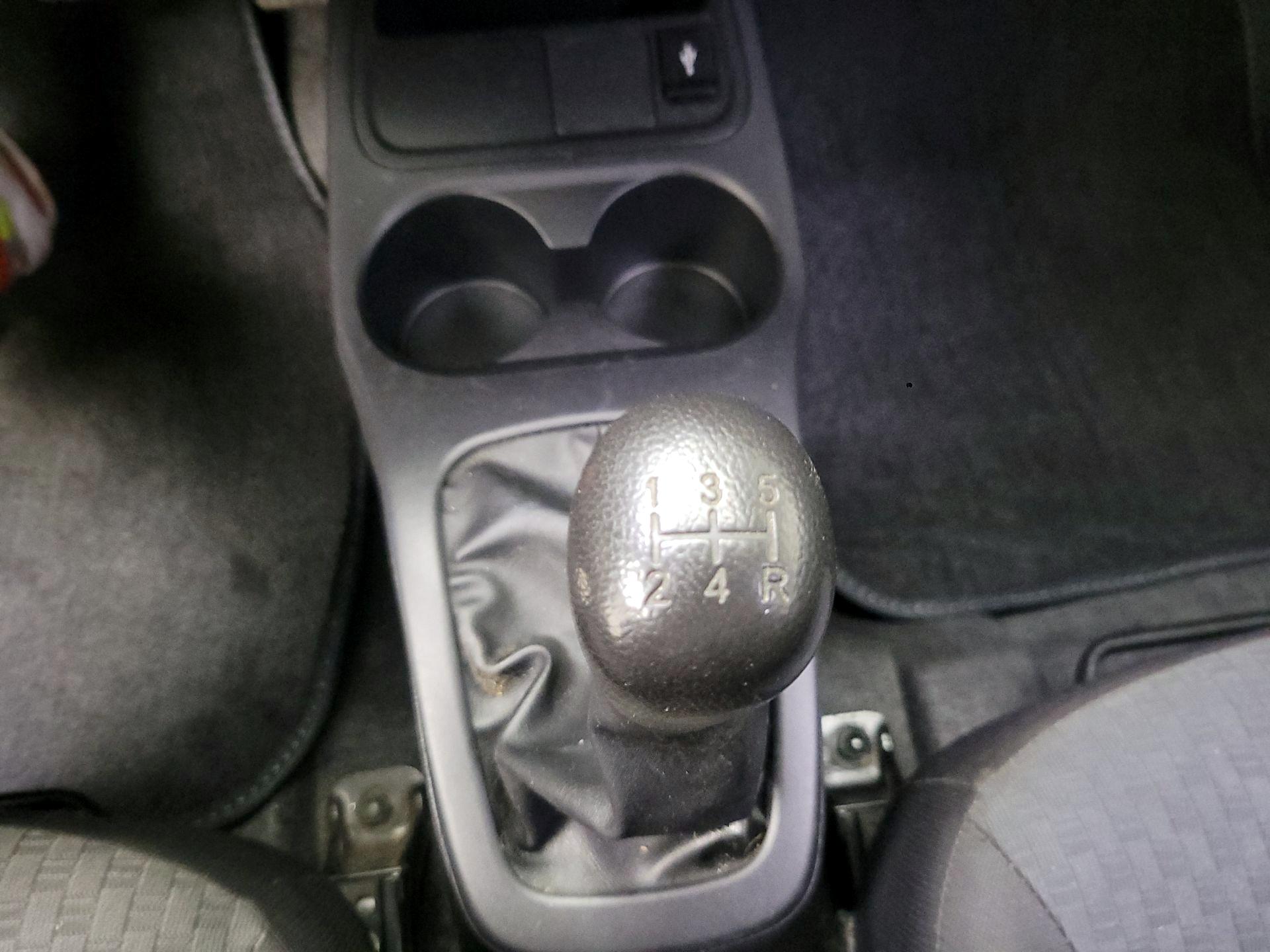 Thumbnail: 2019 Mitsubishi Mirage - 17