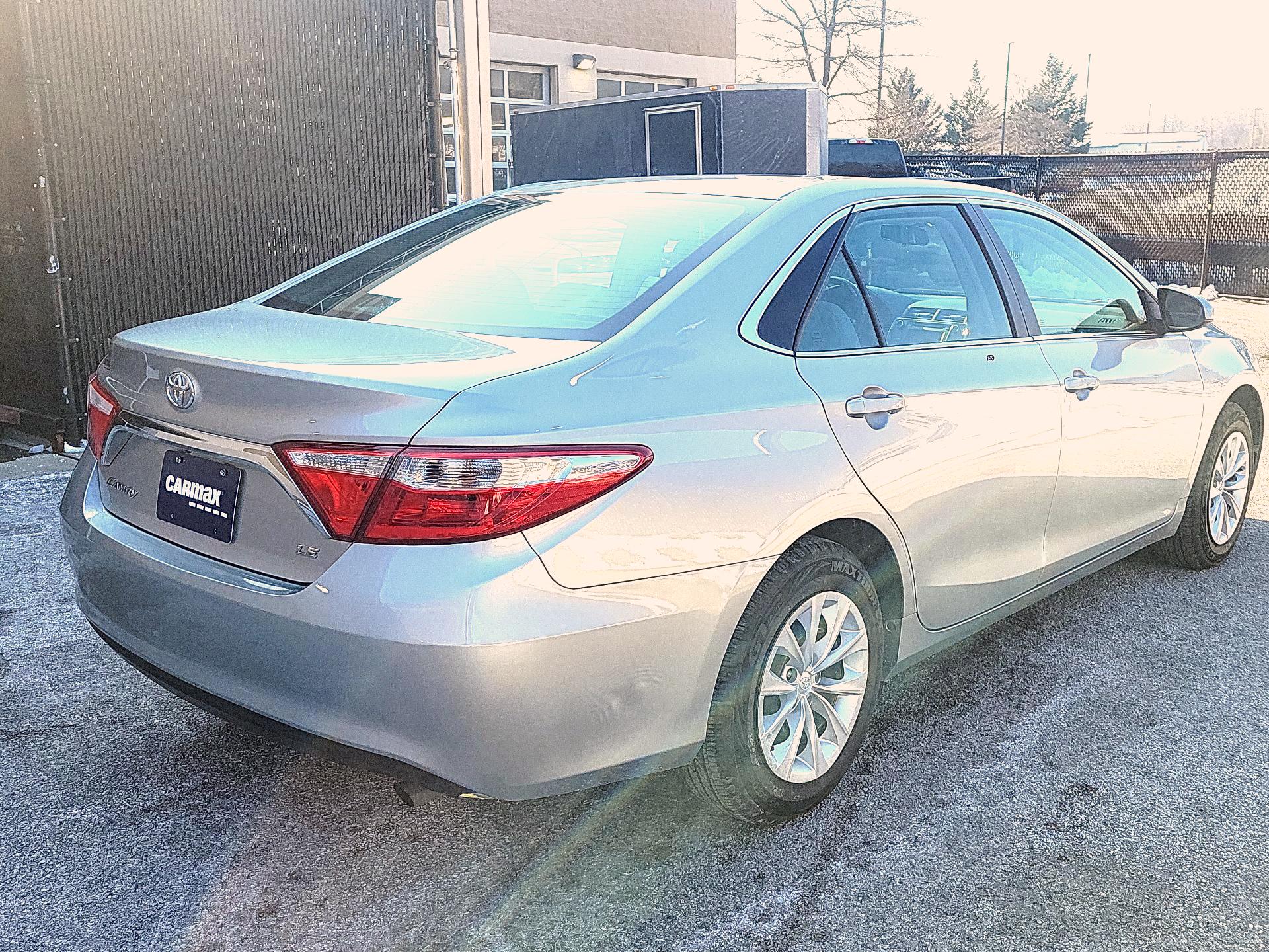 Thumbnail: 2015 Toyota Camry - 5