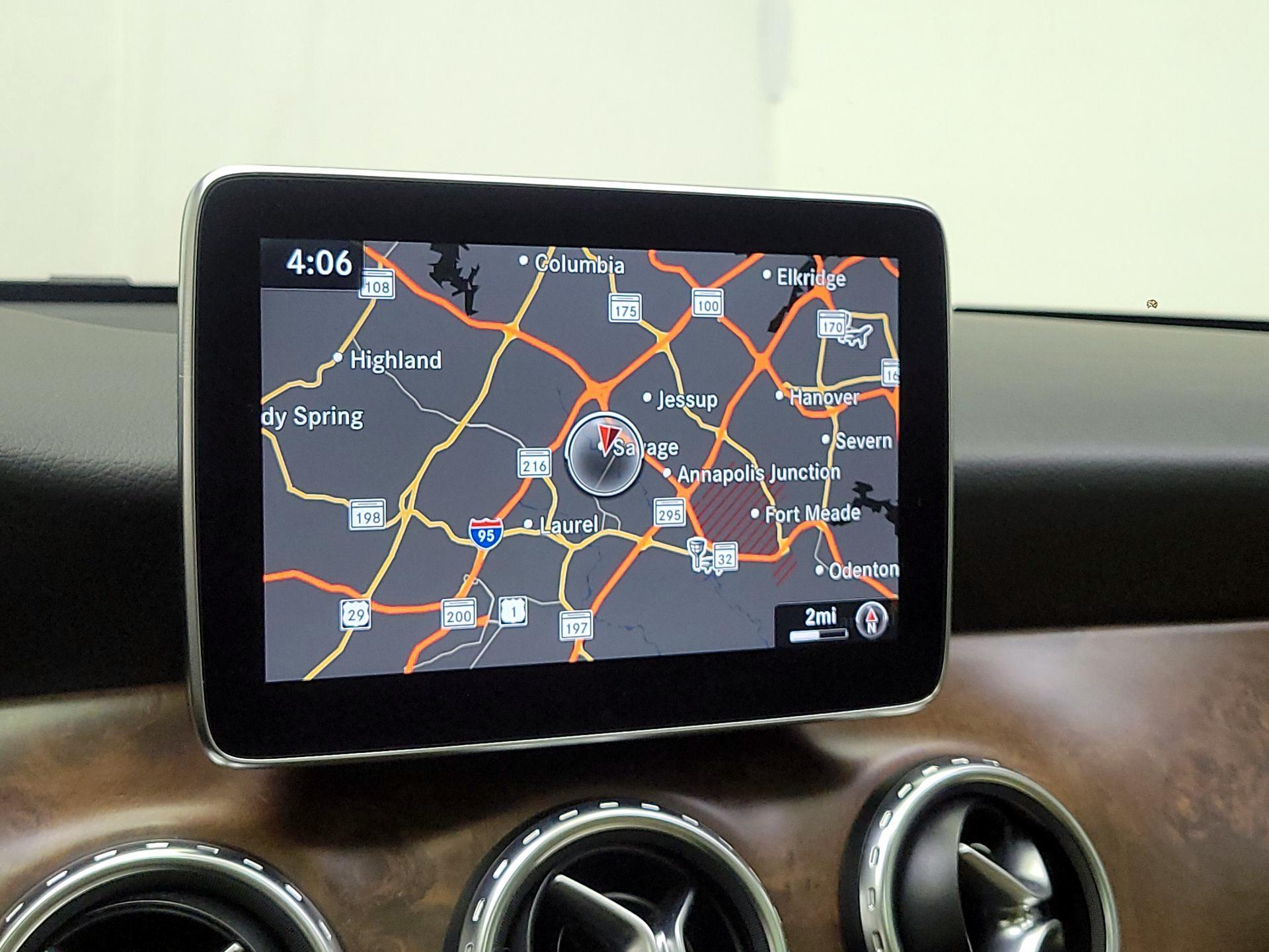 Thumbnail: 2016 Mercedes-Benz GLA - 14