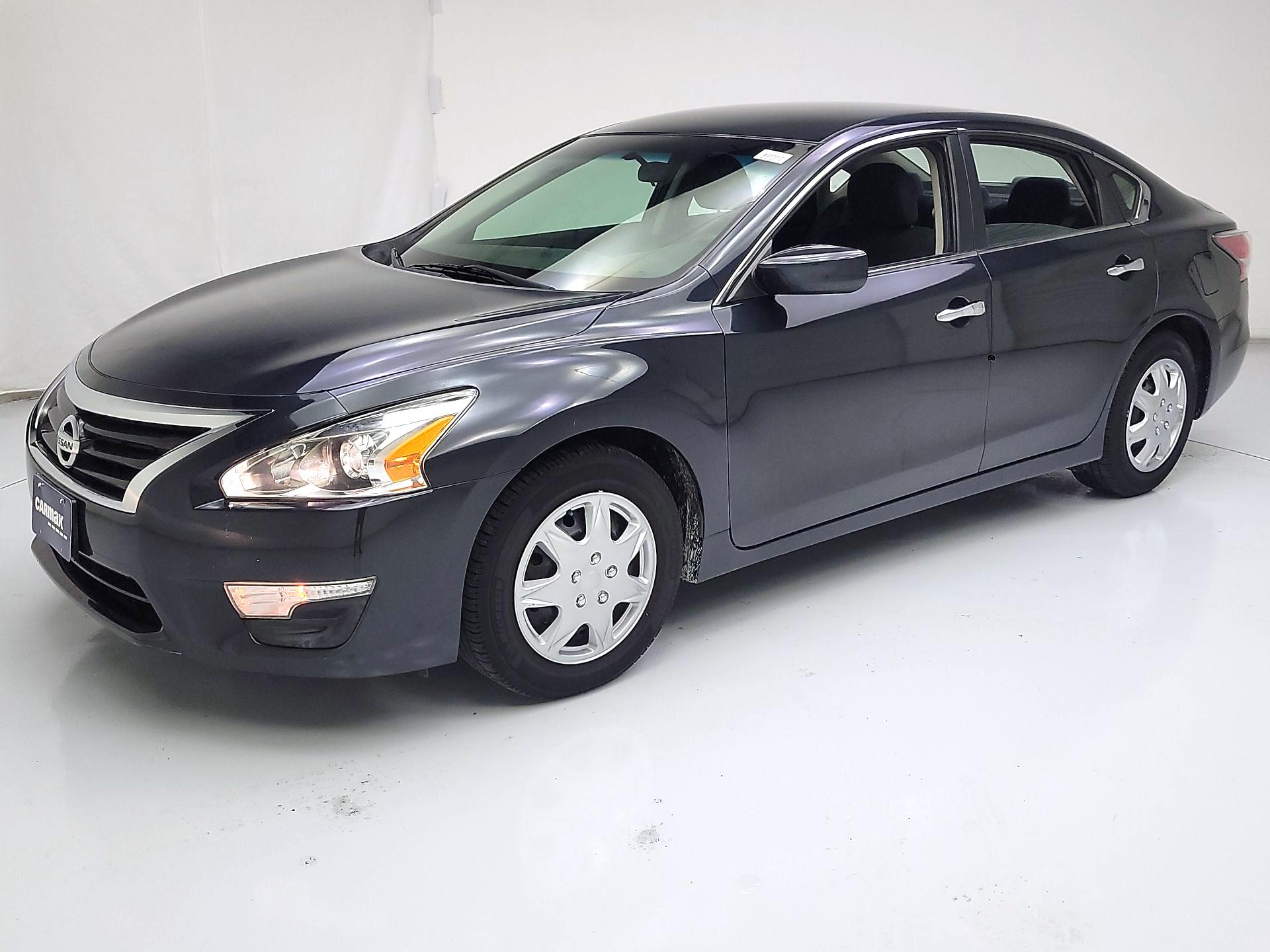 Thumbnail: 2015 Nissan Altima - 3