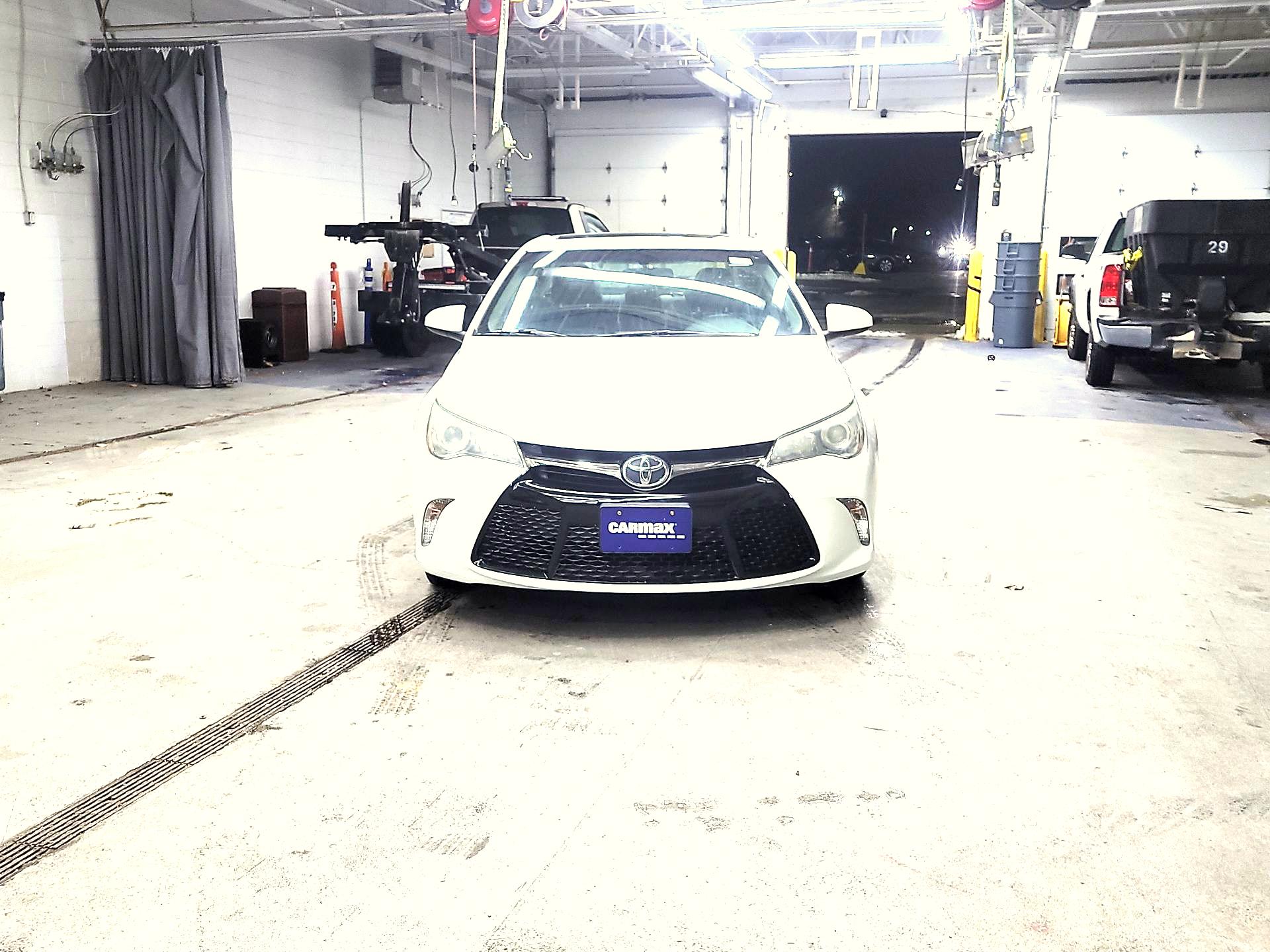 Thumbnail: 2016 Toyota Camry - 2