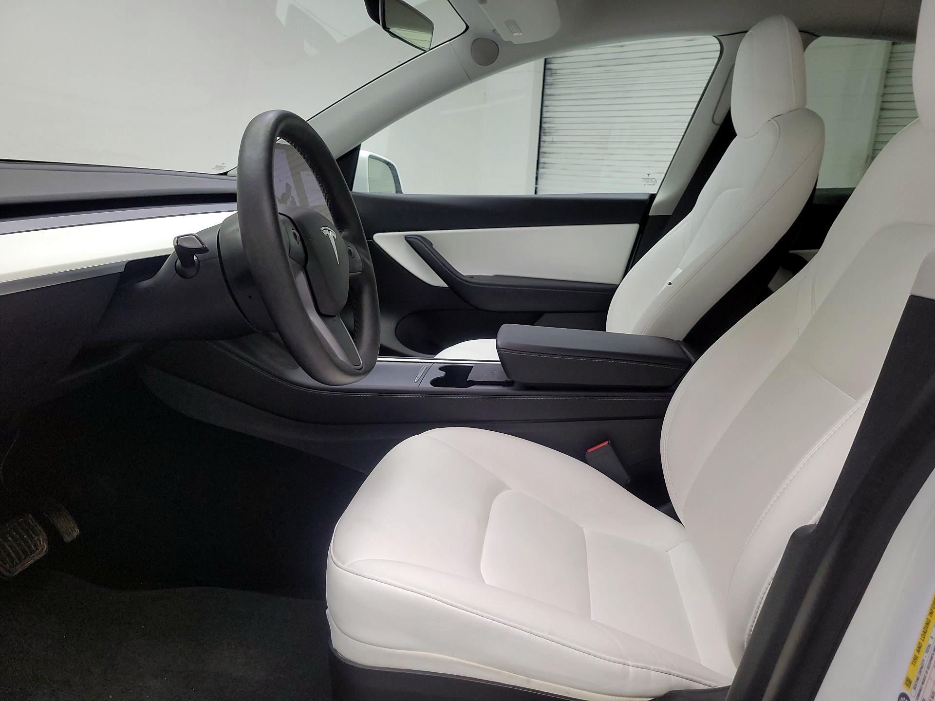 Thumbnail: 2022 Tesla Model Y - 9