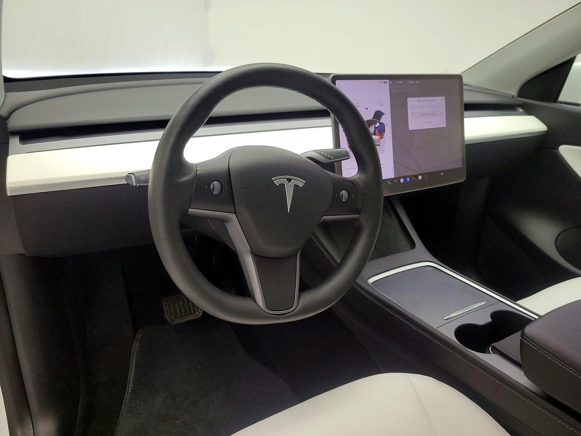 Thumbnail: 2022 Tesla Model Y - 8