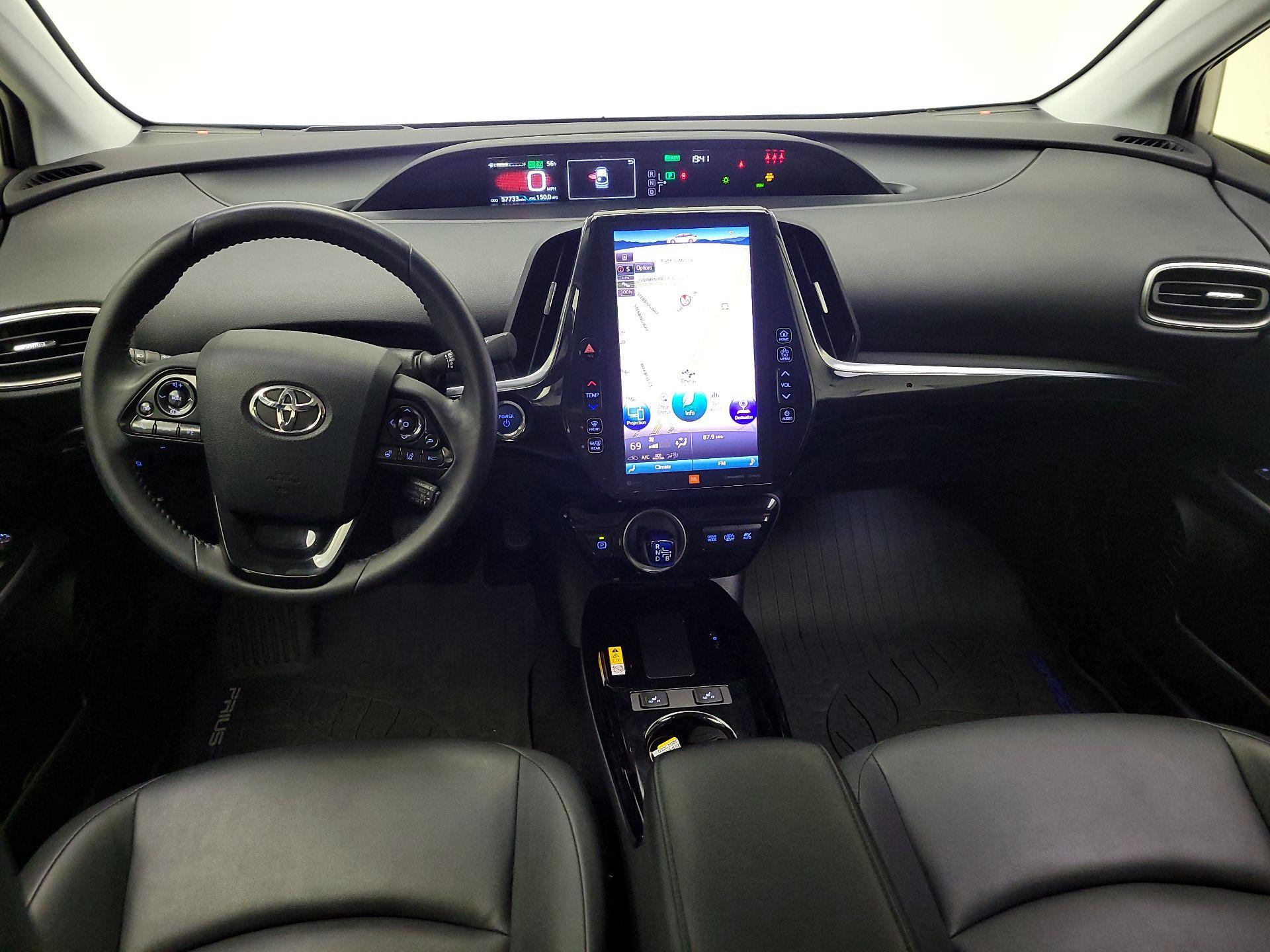 Thumbnail: 2020 Toyota Prius Prime - 9