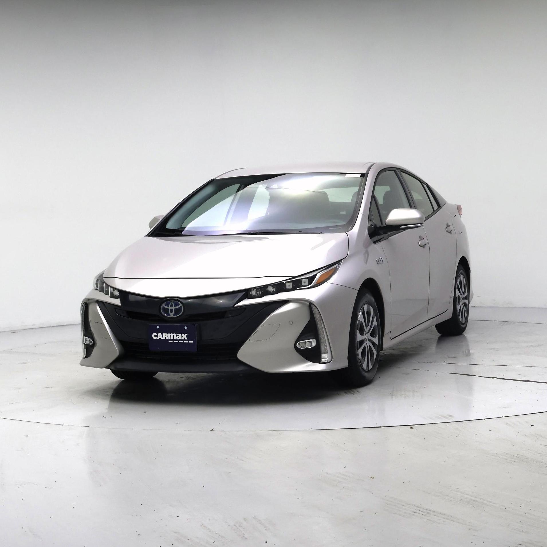 Thumbnail: 2020 Toyota Prius Prime - 4