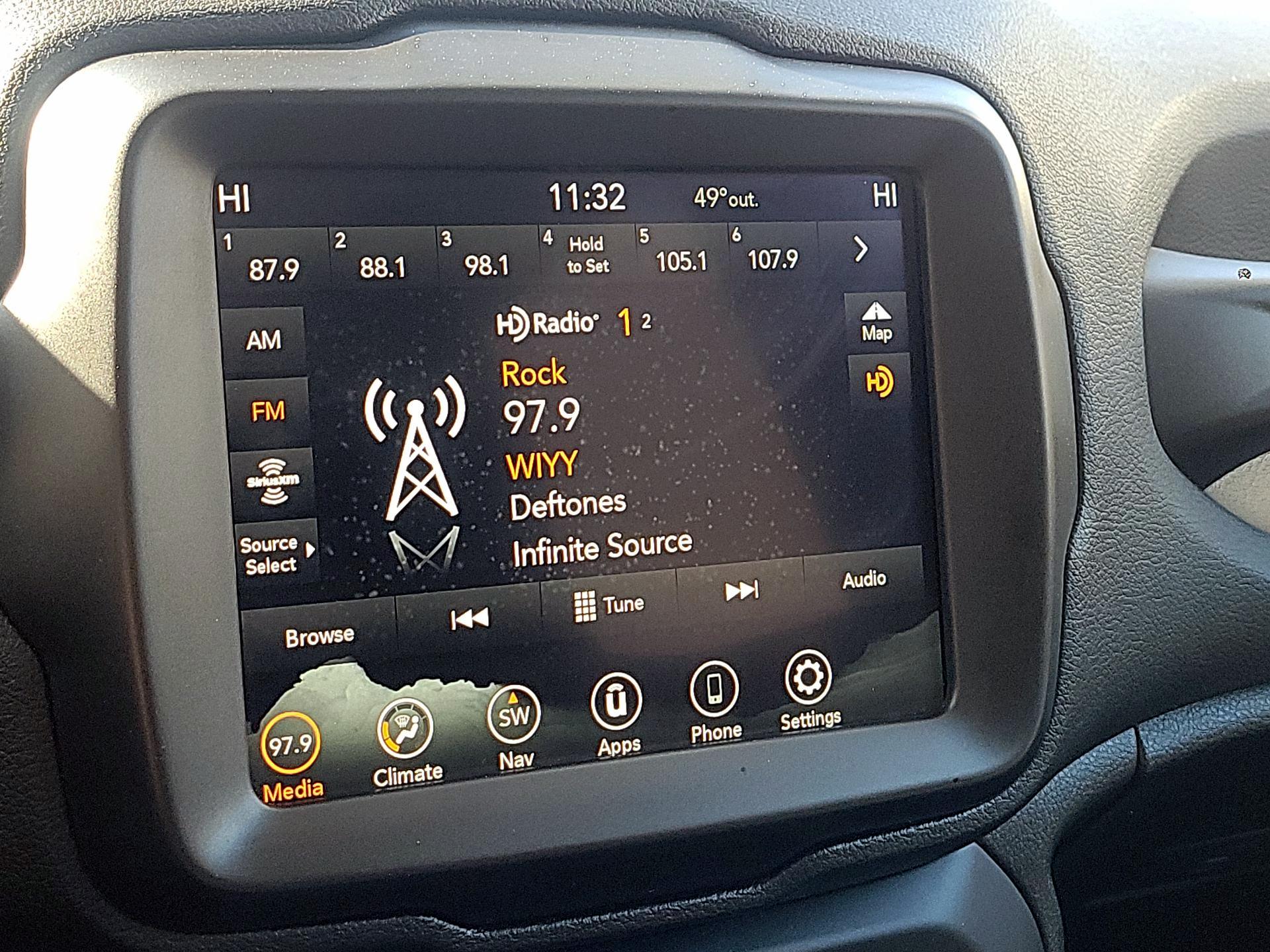 Thumbnail: 2022 Jeep Renegade - 14