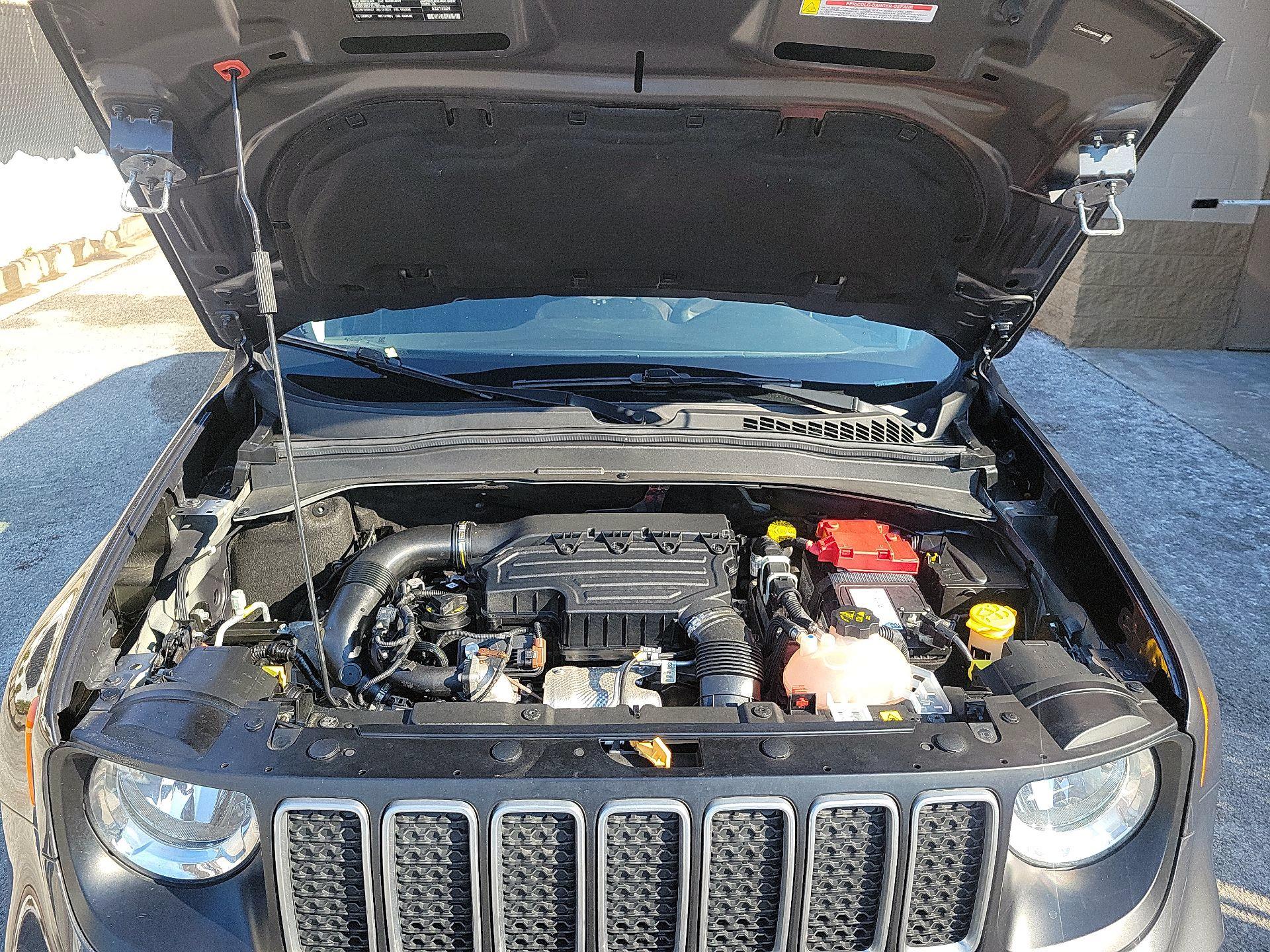 Thumbnail: 2022 Jeep Renegade - 20