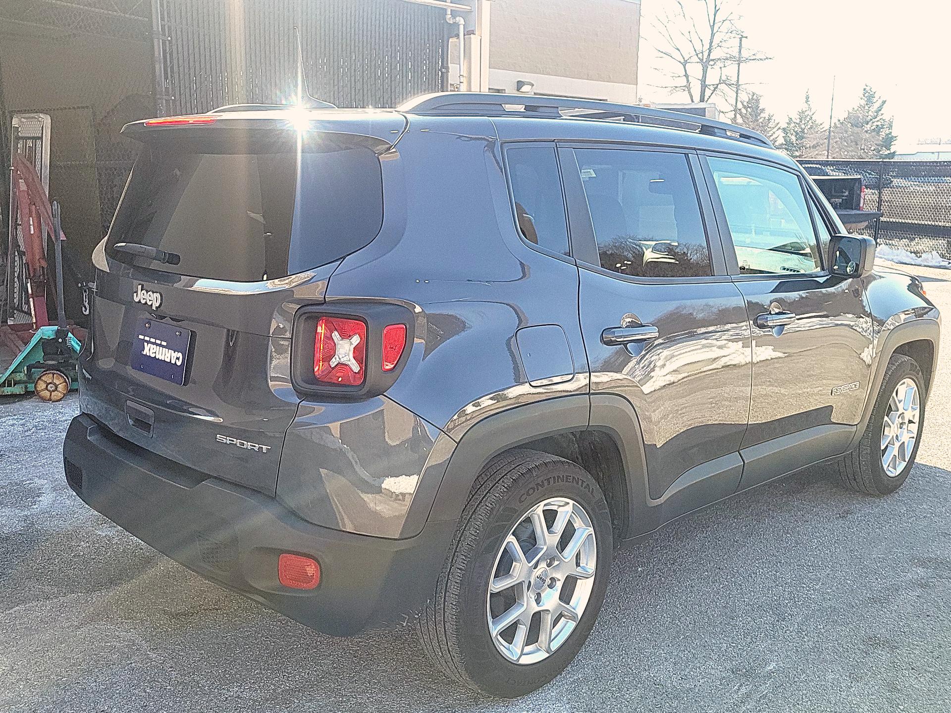 Thumbnail: 2022 Jeep Renegade - 5