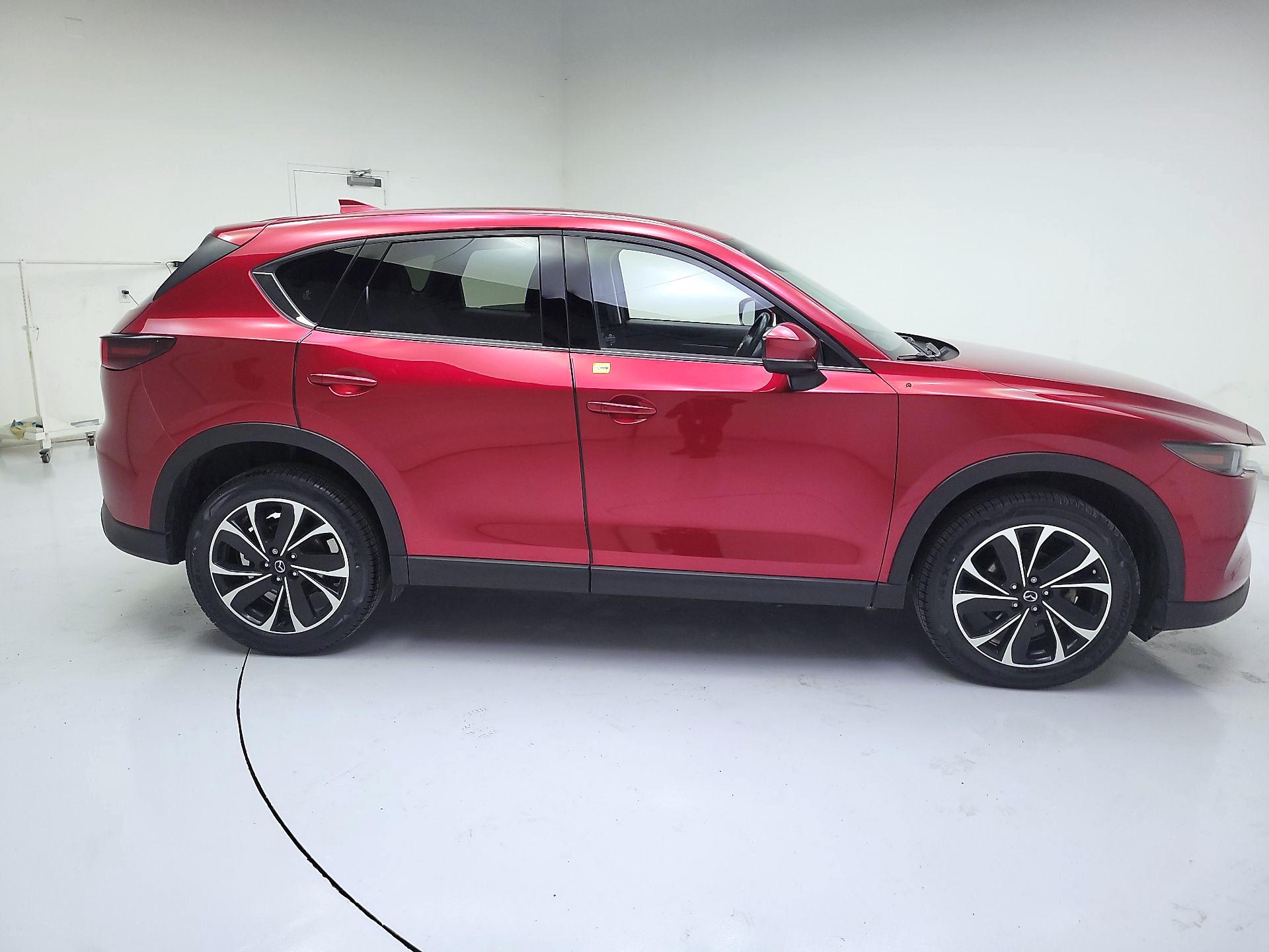 Thumbnail: 2022 Mazda CX-5 - 4