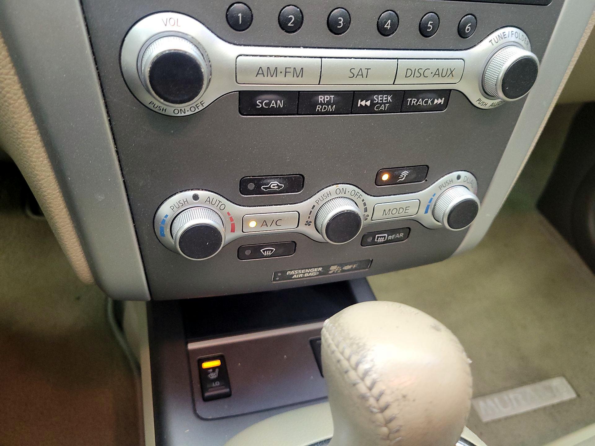 Thumbnail: 2014 Nissan Murano - 15