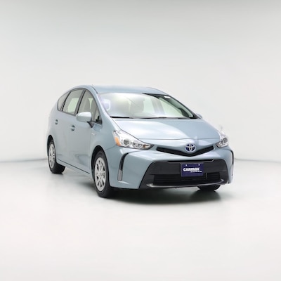 2015 Toyota Prius v Three