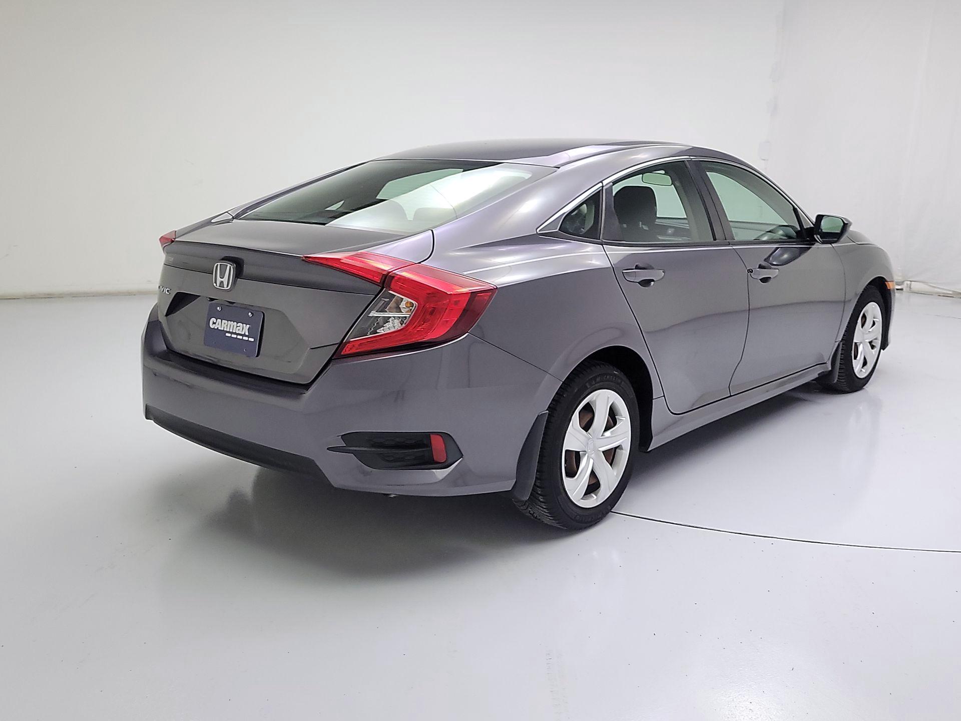 Thumbnail: 2017 Honda Civic - 5