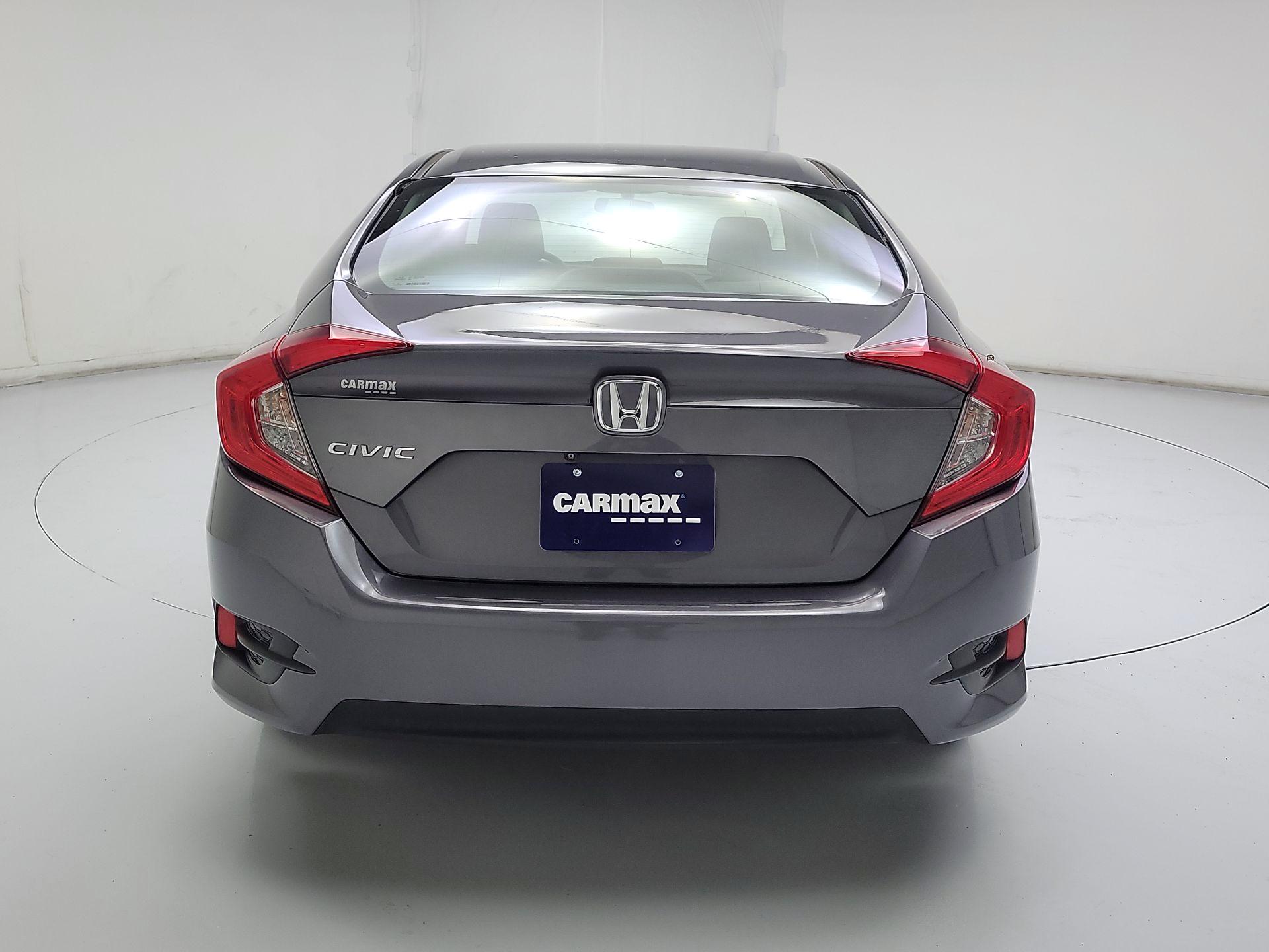 Thumbnail: 2017 Honda Civic - 6