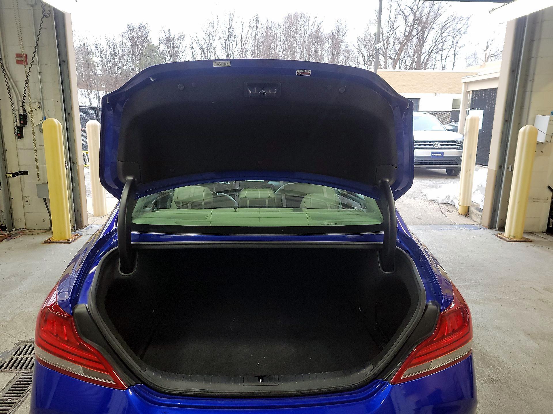 Thumbnail: 2019 Genesis G70 - 20