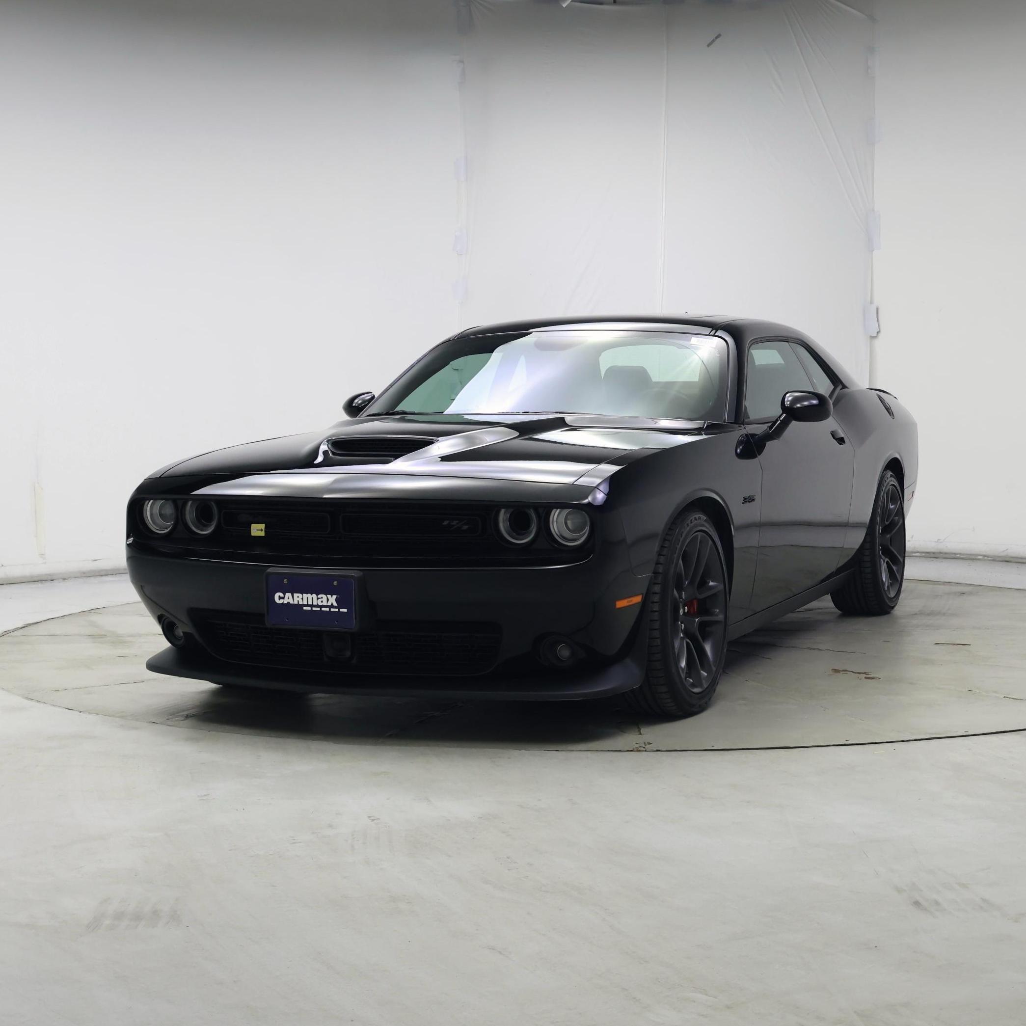 Thumbnail: 2023 Dodge Challenger - 4