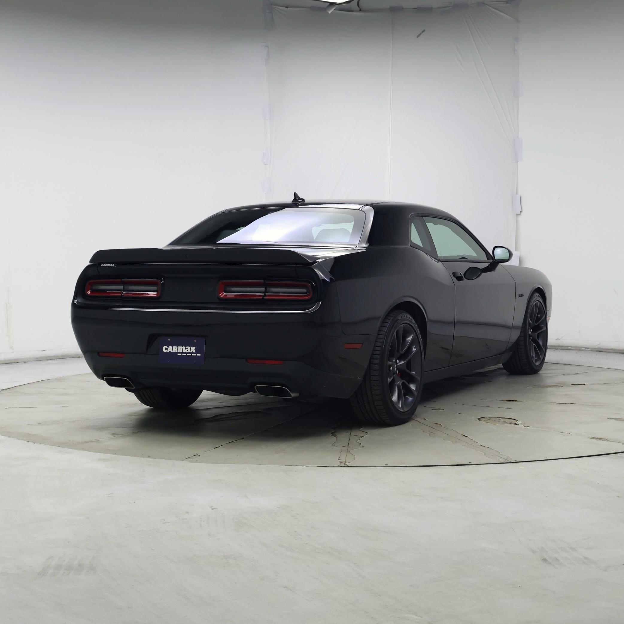 Thumbnail: 2023 Dodge Challenger - 8